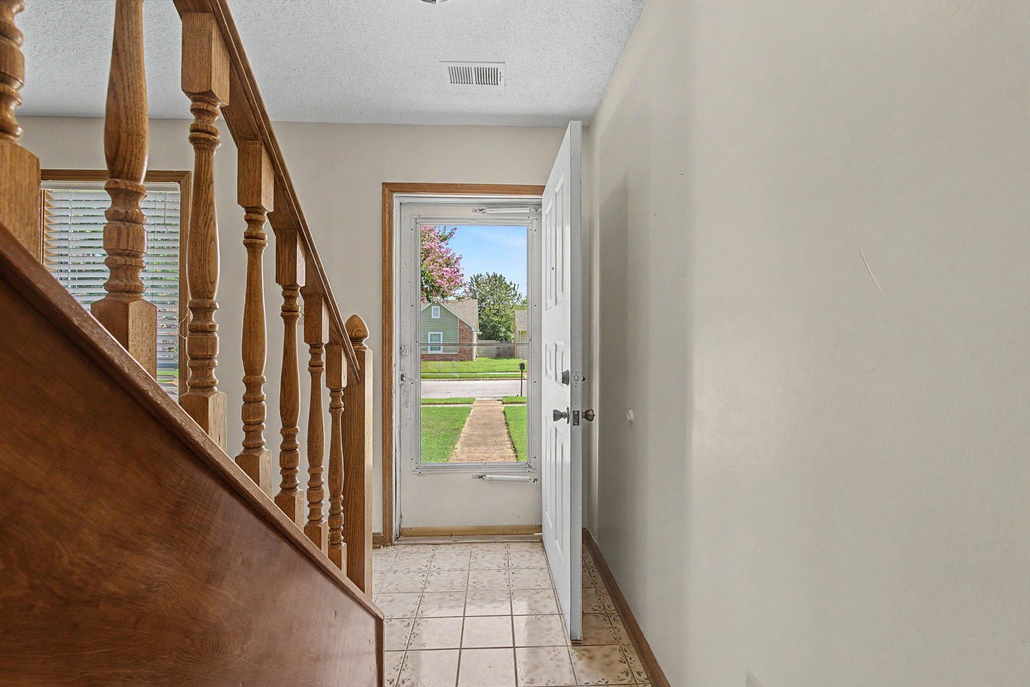 6949 DANEMAN DR