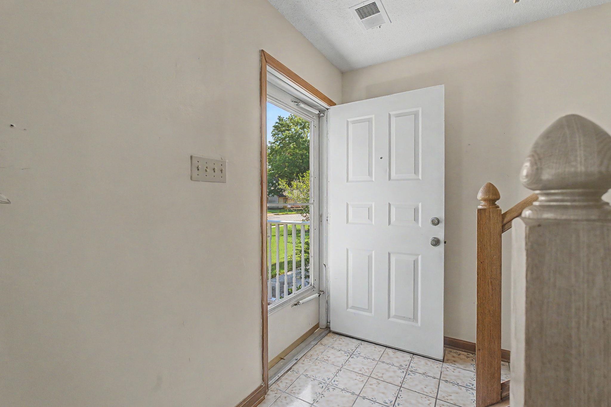6949 DANEMAN DR