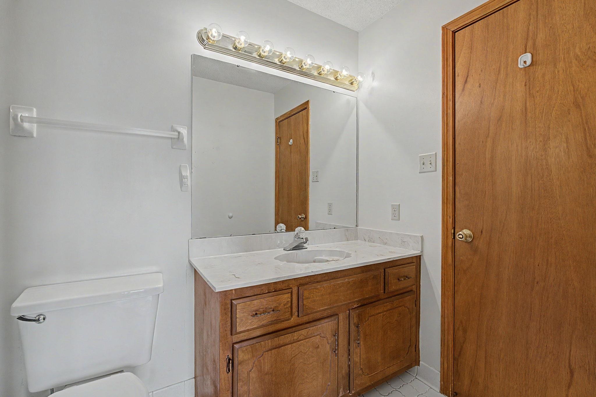 6949 DANEMAN DR