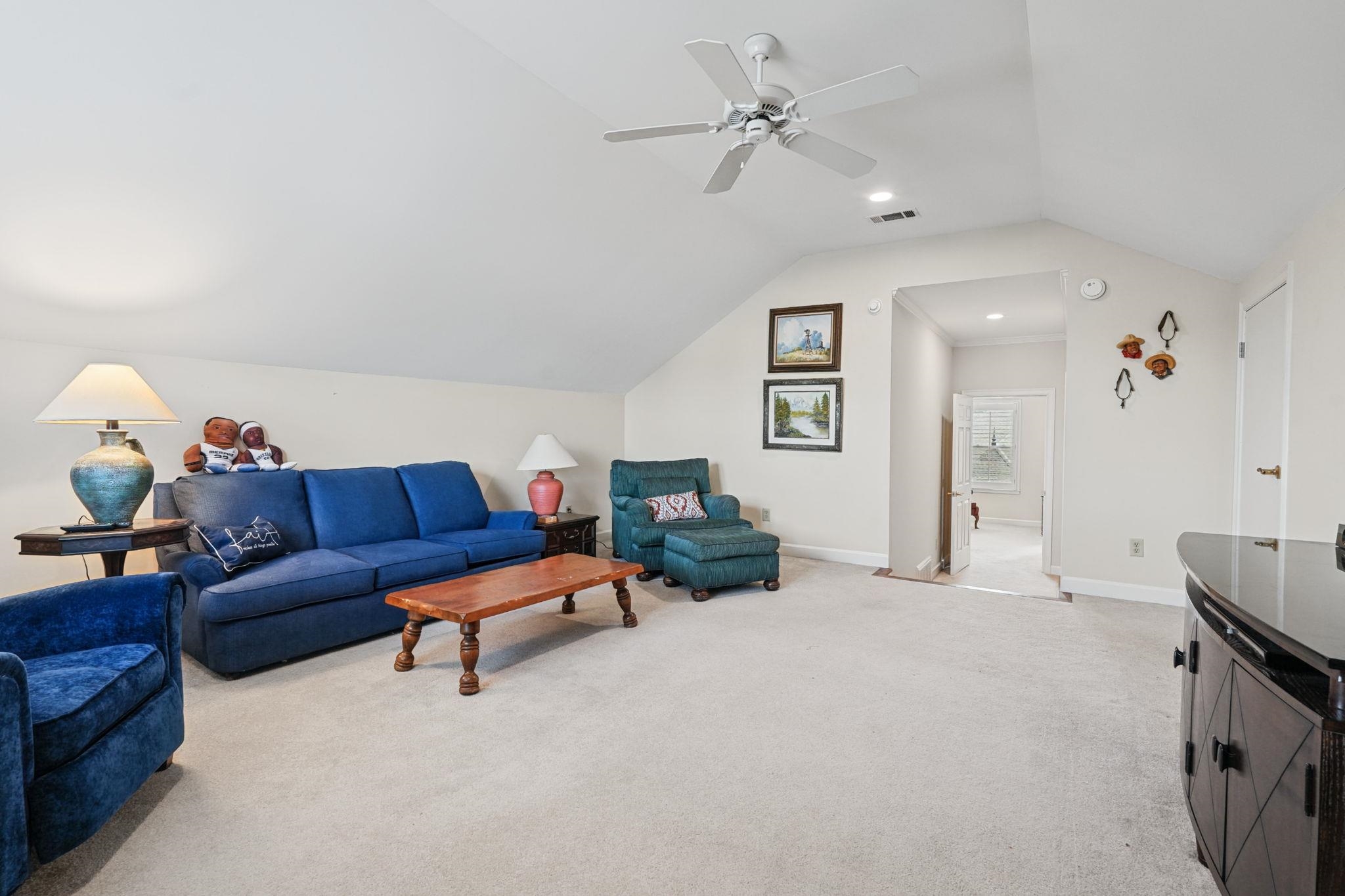 8010 WILLOW BROOK RD