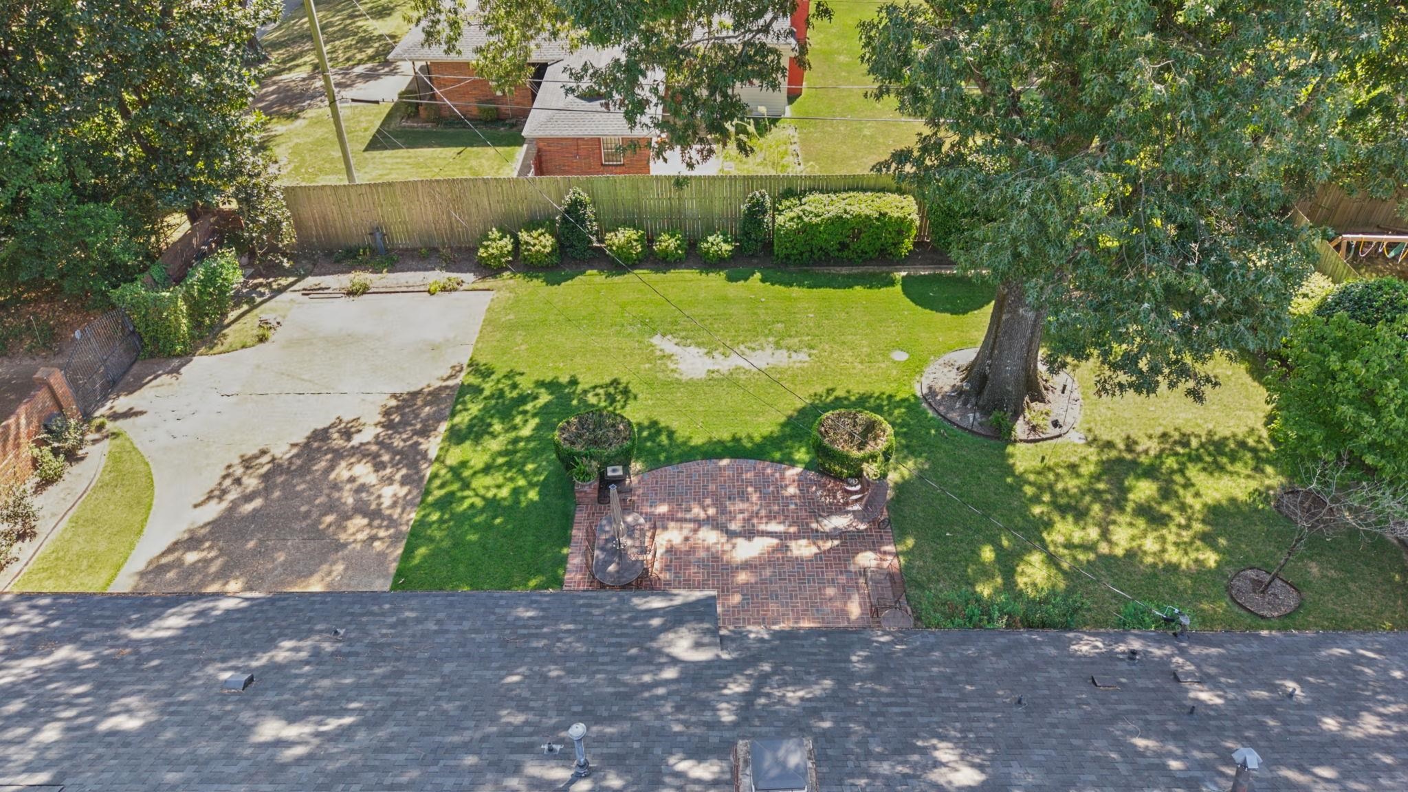 5233 MARY STARNES DR