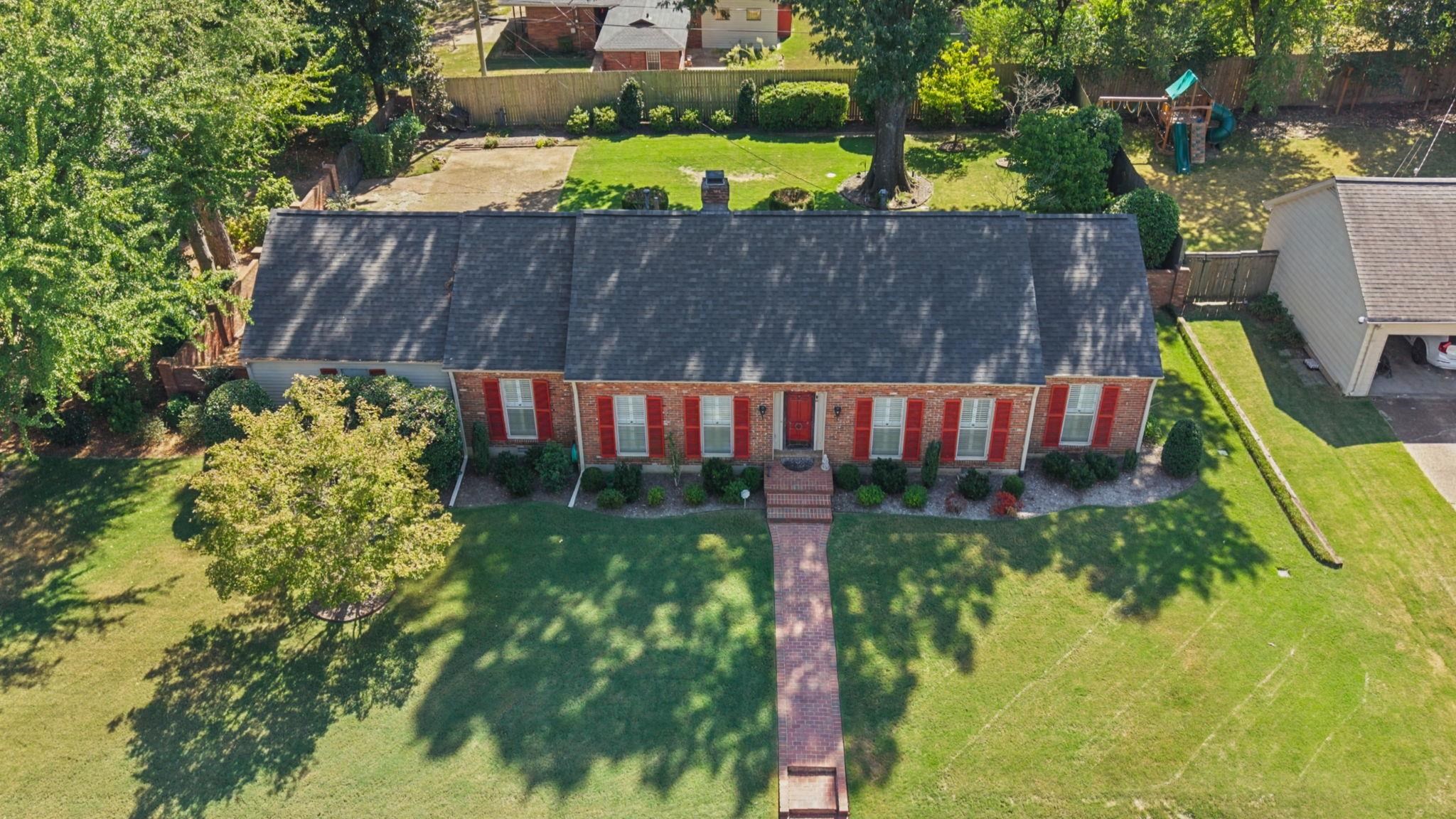 5233 MARY STARNES DR