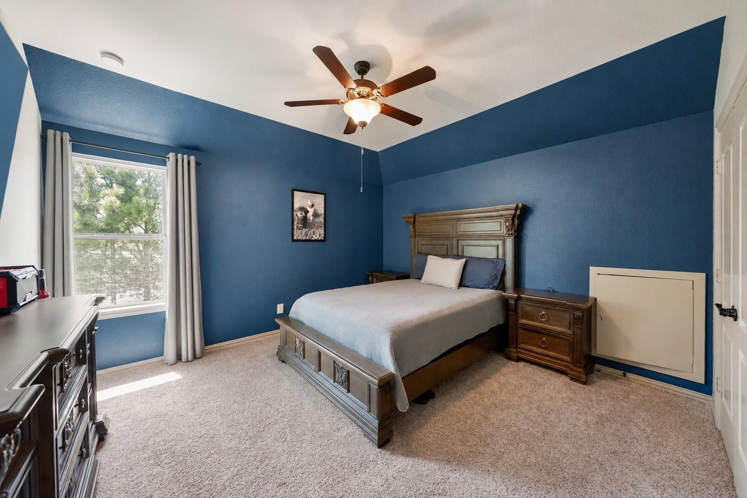 1804 Graystone Hills Court