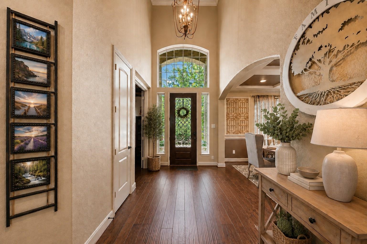 1804 Graystone Hills Court