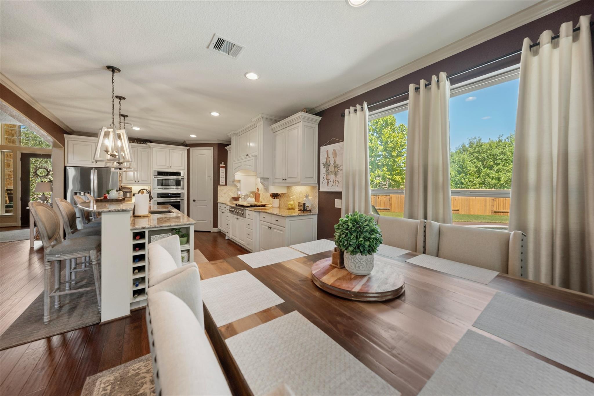 1804 Graystone Hills Court