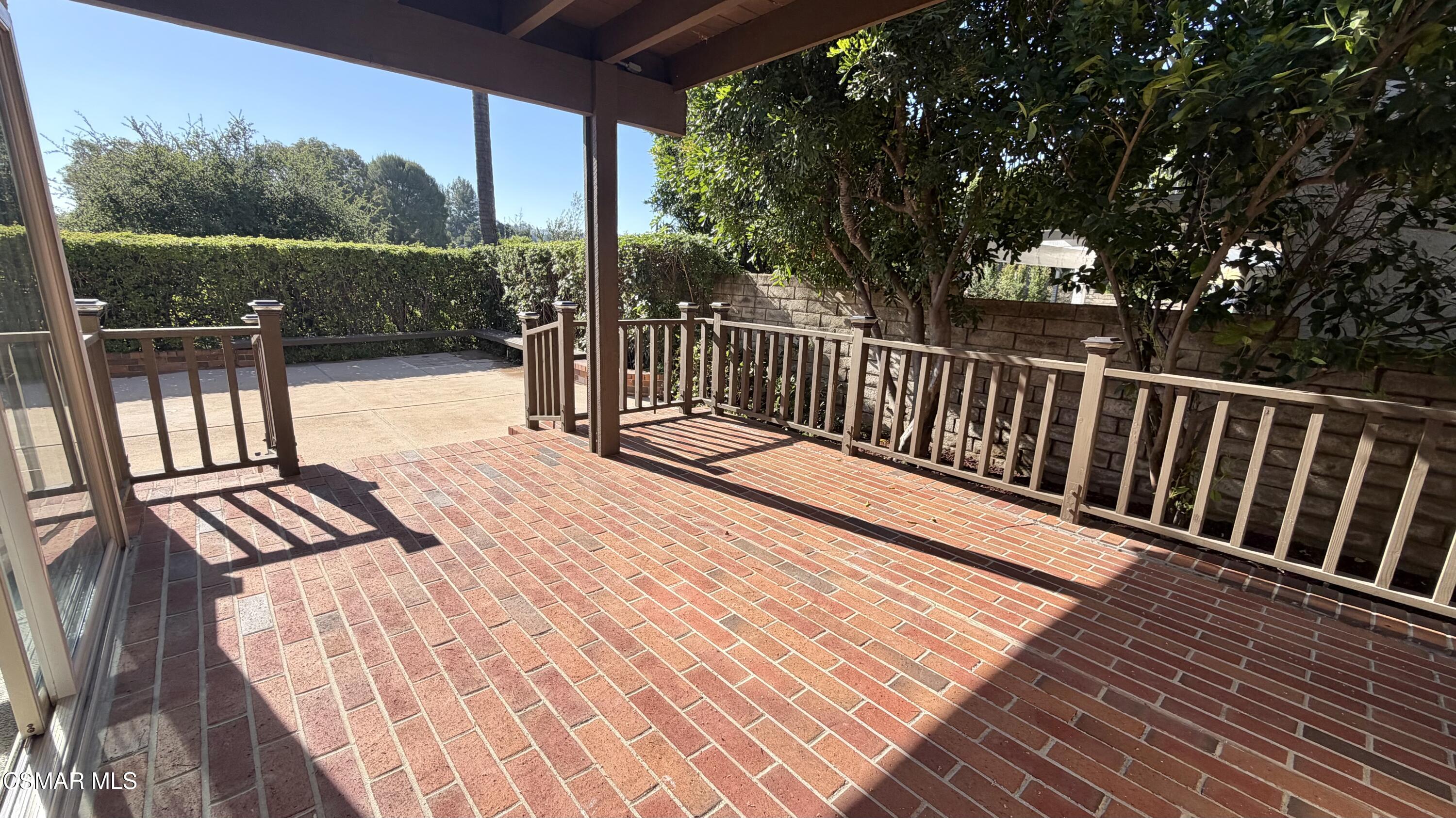 23275 Park Ensenada
