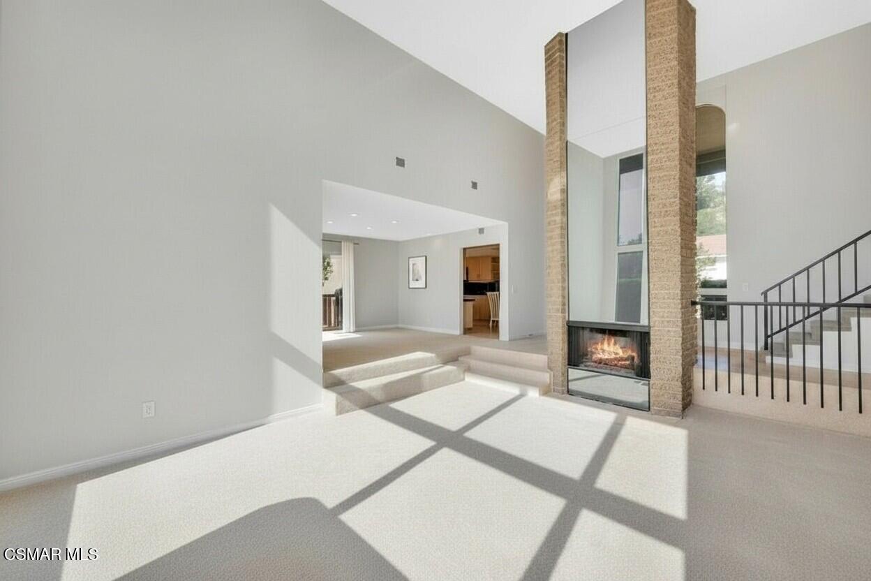 23275 Park Ensenada