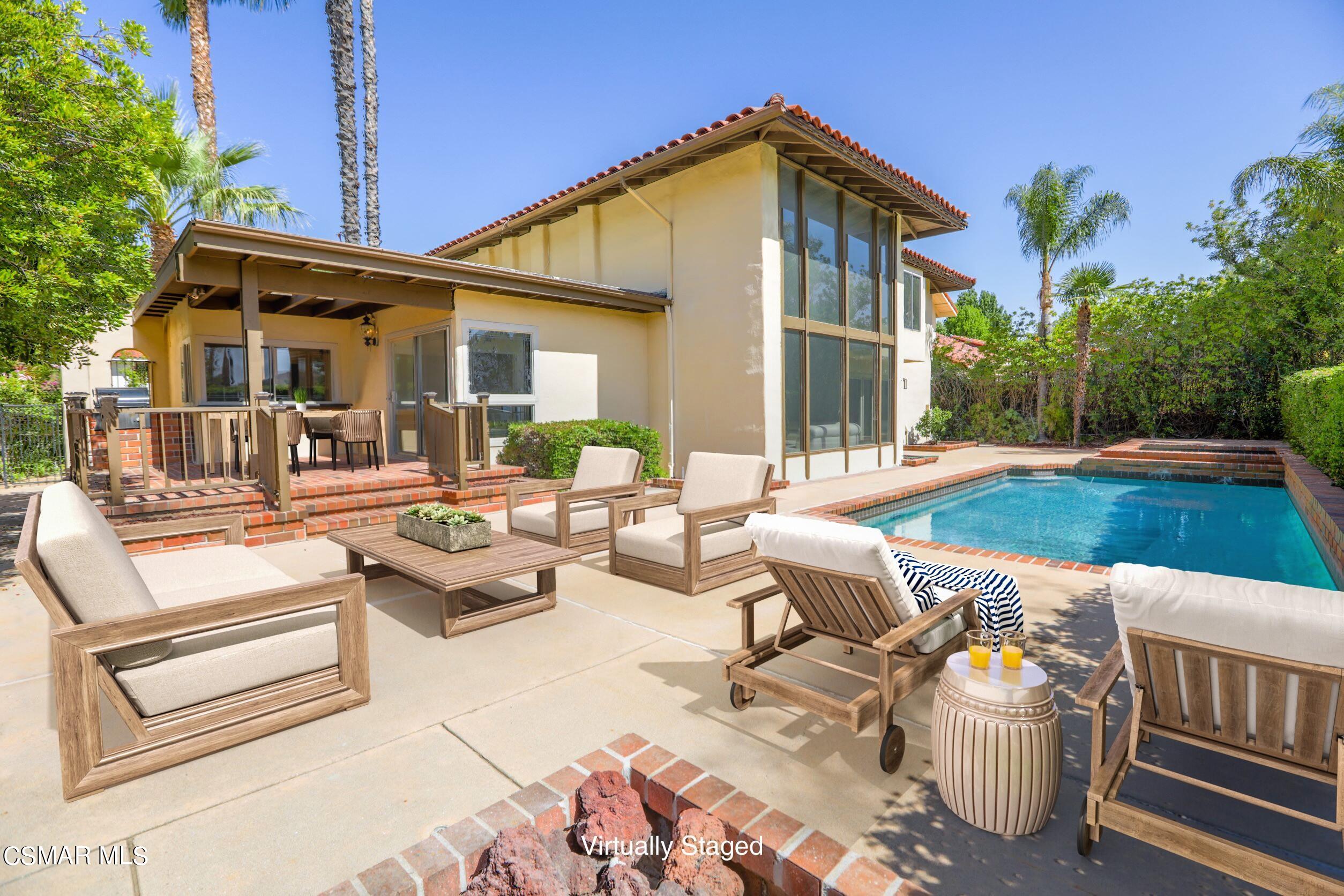 23275 Park Ensenada
