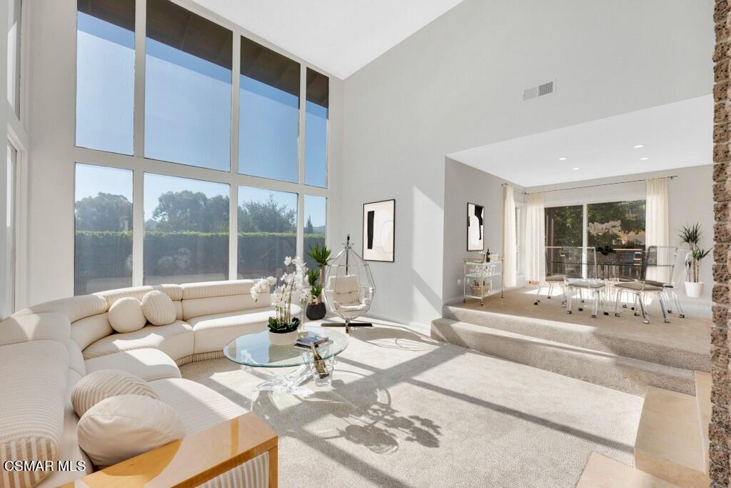 23275 Park Ensenada
