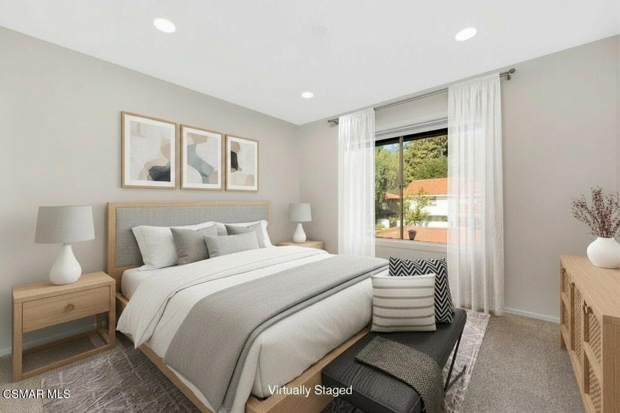 23275 Park Ensenada