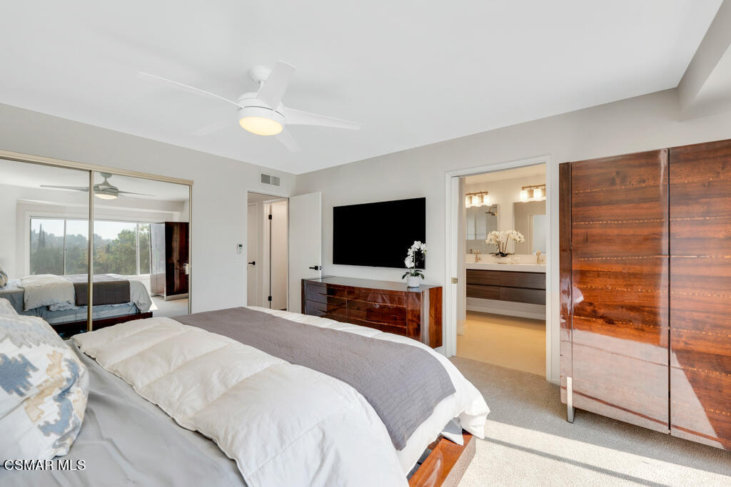 23275 Park Ensenada