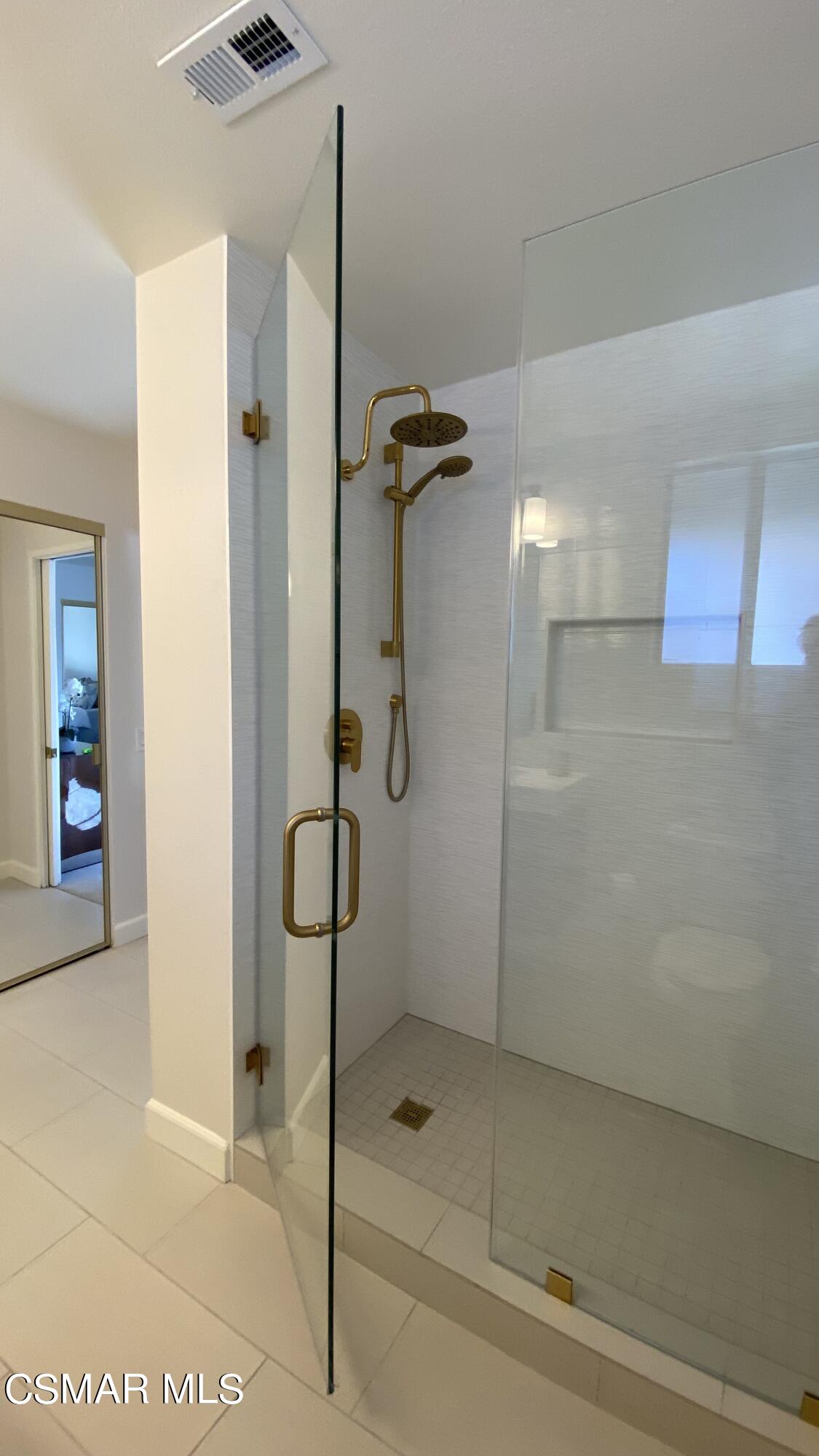 23275 Park Ensenada