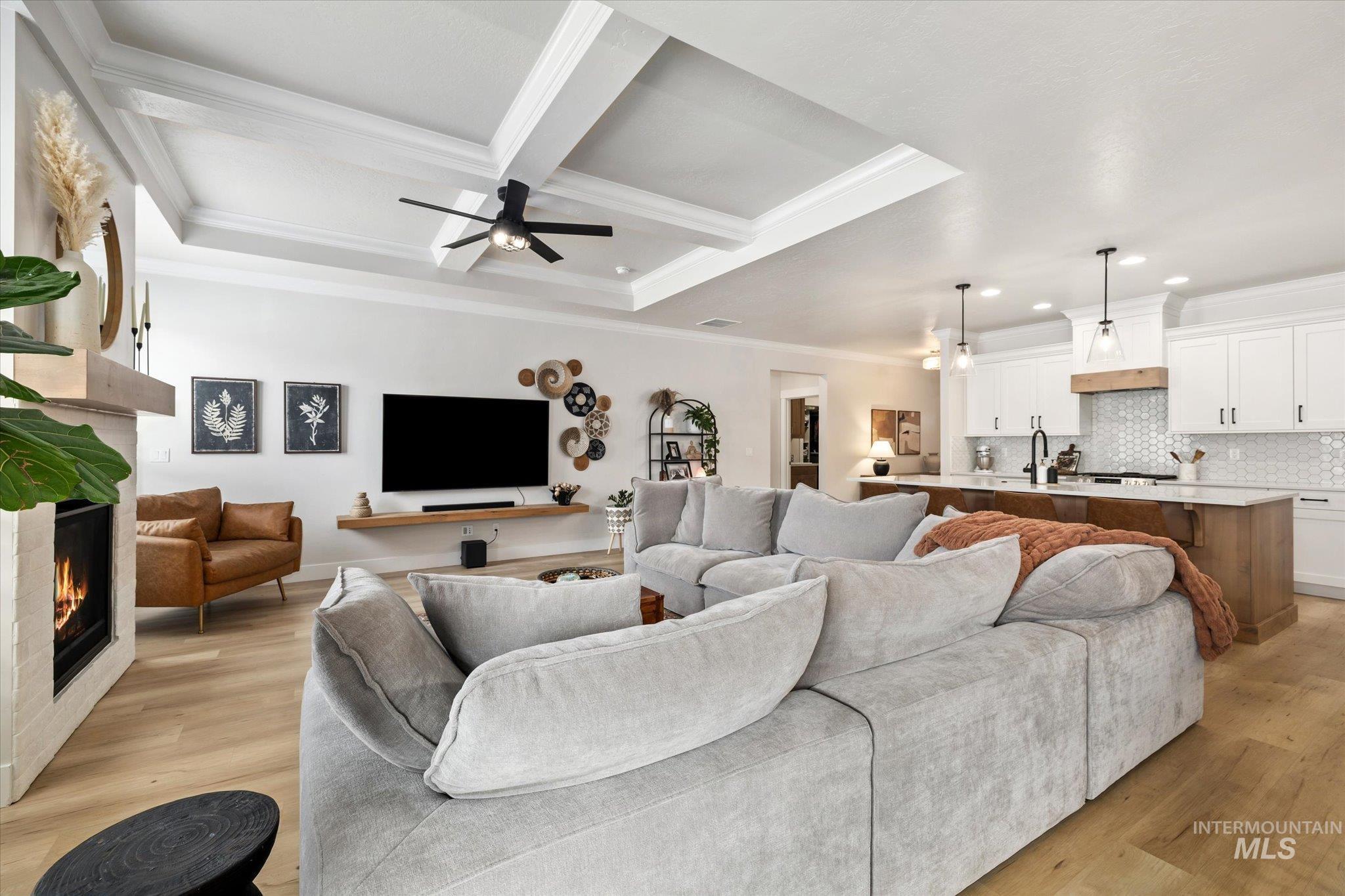 1699 Shoal Point Ave