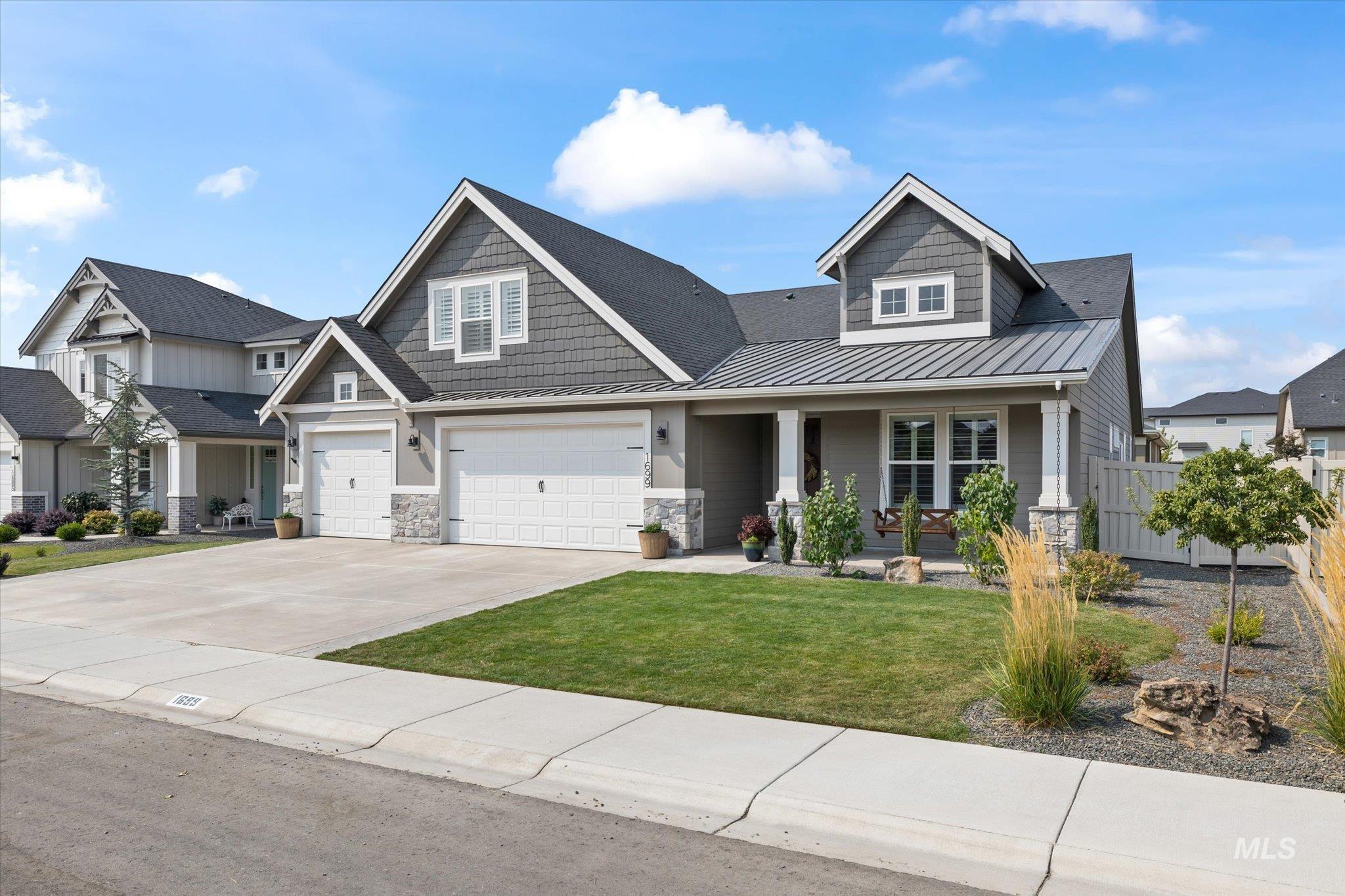 1699 Shoal Point Ave