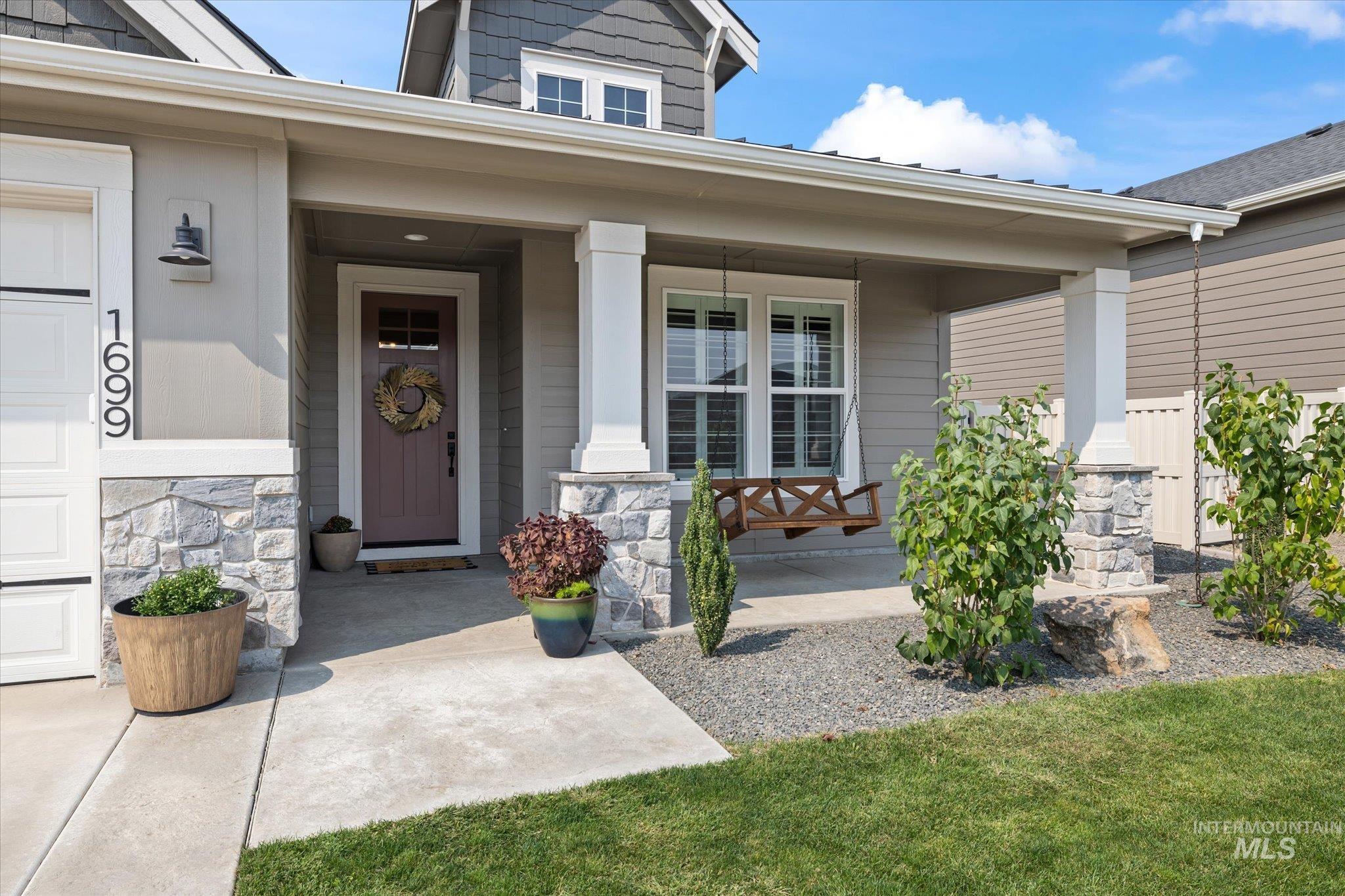 1699 Shoal Point Ave