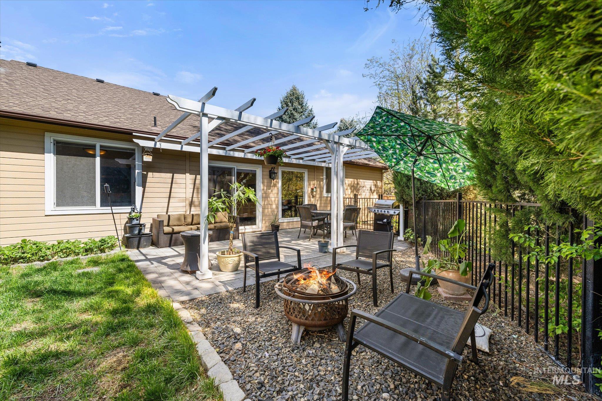366 S Kestrel Place