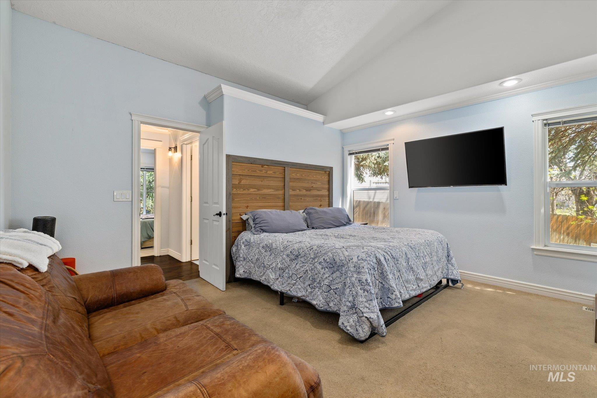 366 S Kestrel Place