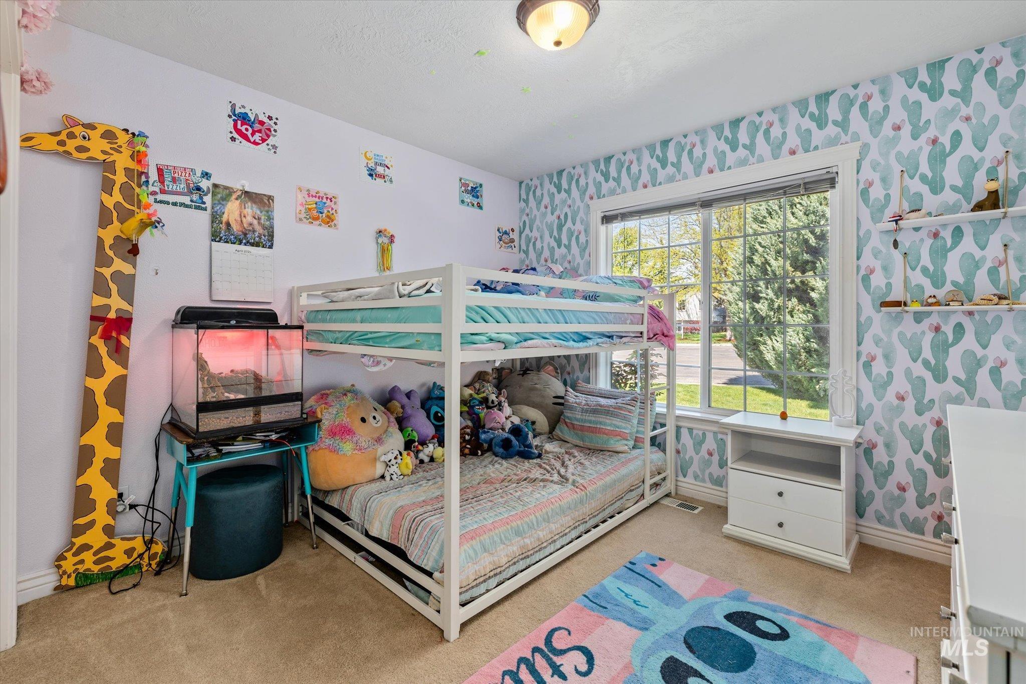 366 S Kestrel Place