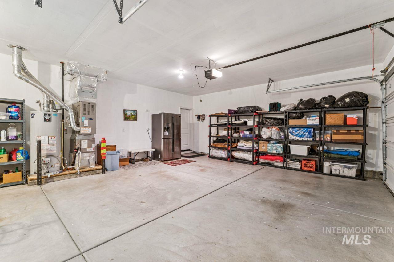 1136 Overland Trail St