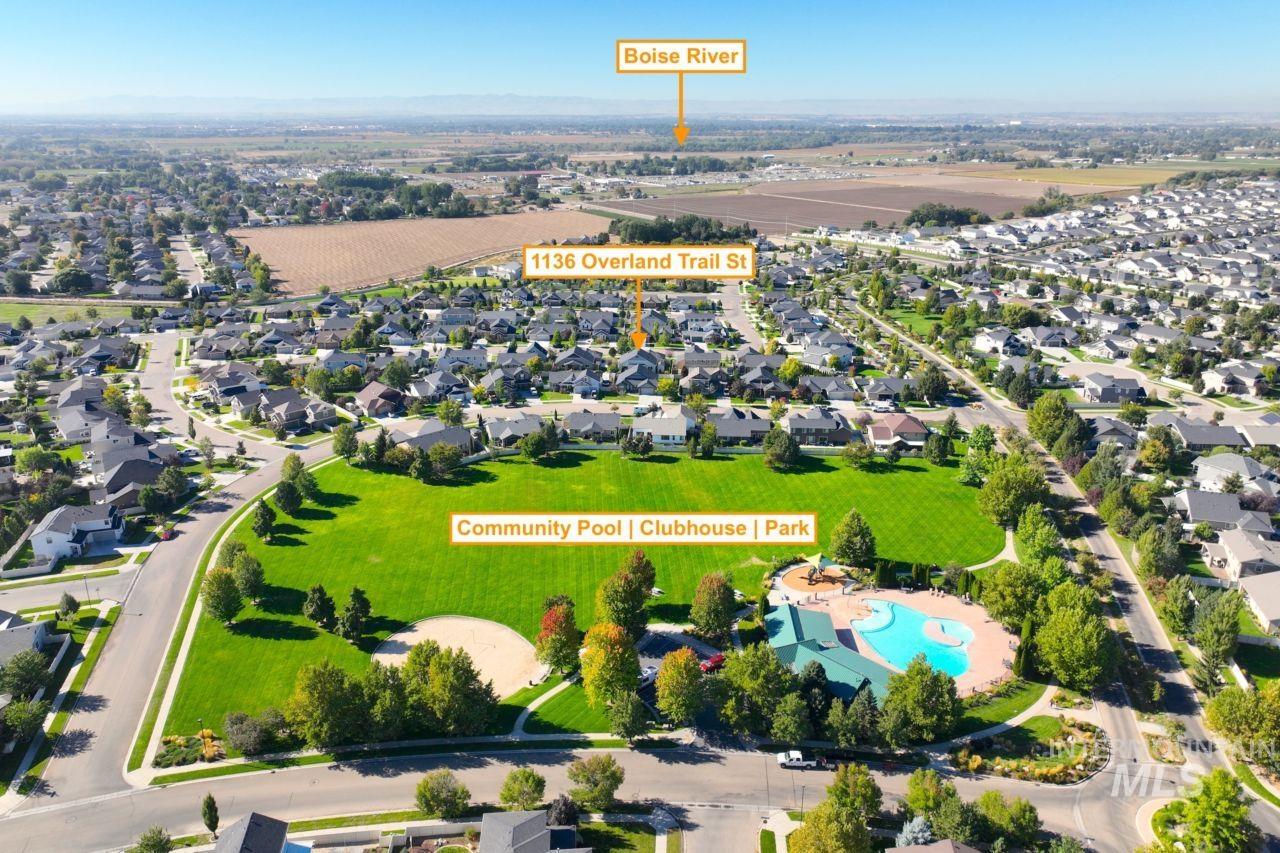 1136 Overland Trail St