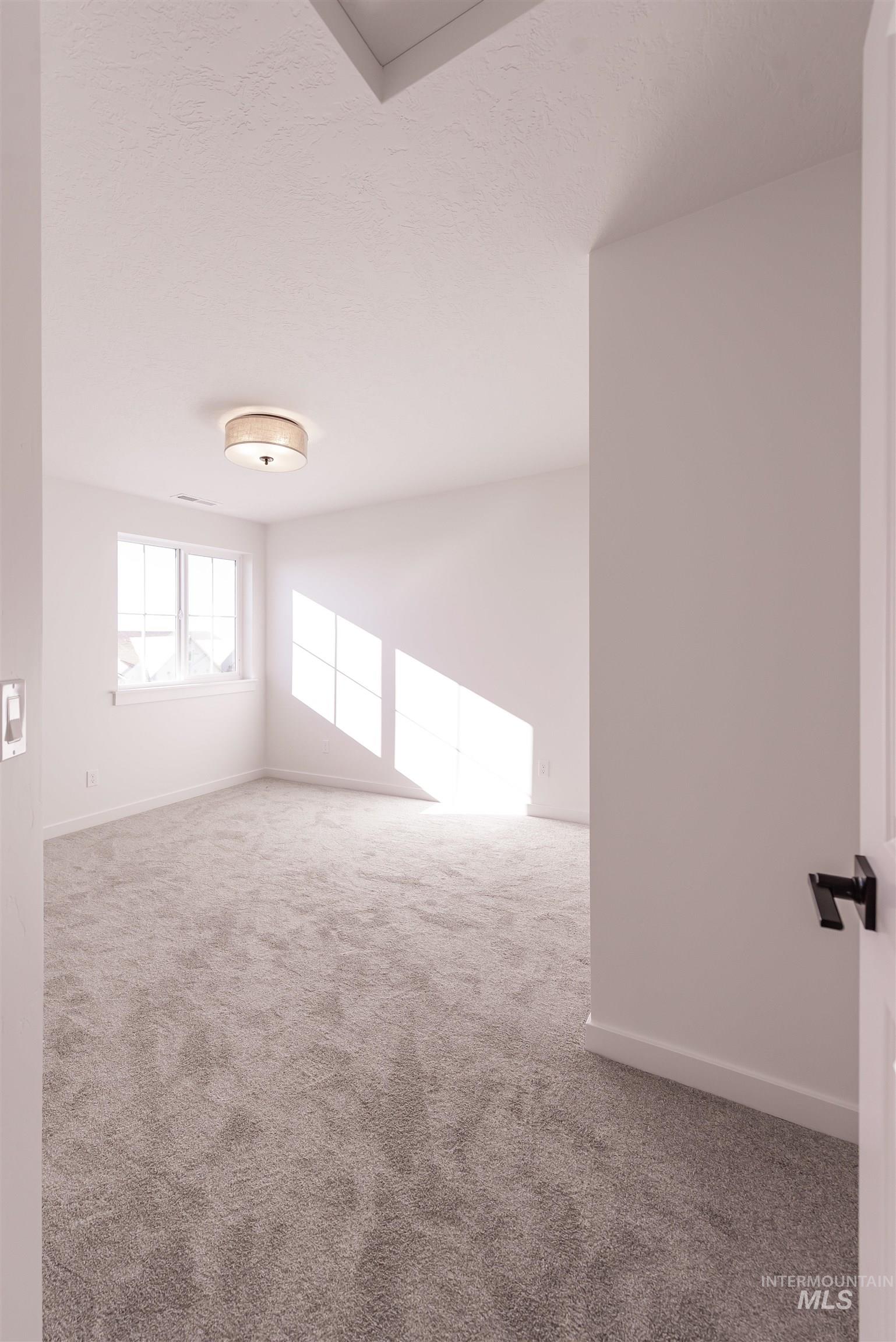 380 S Bumper Way