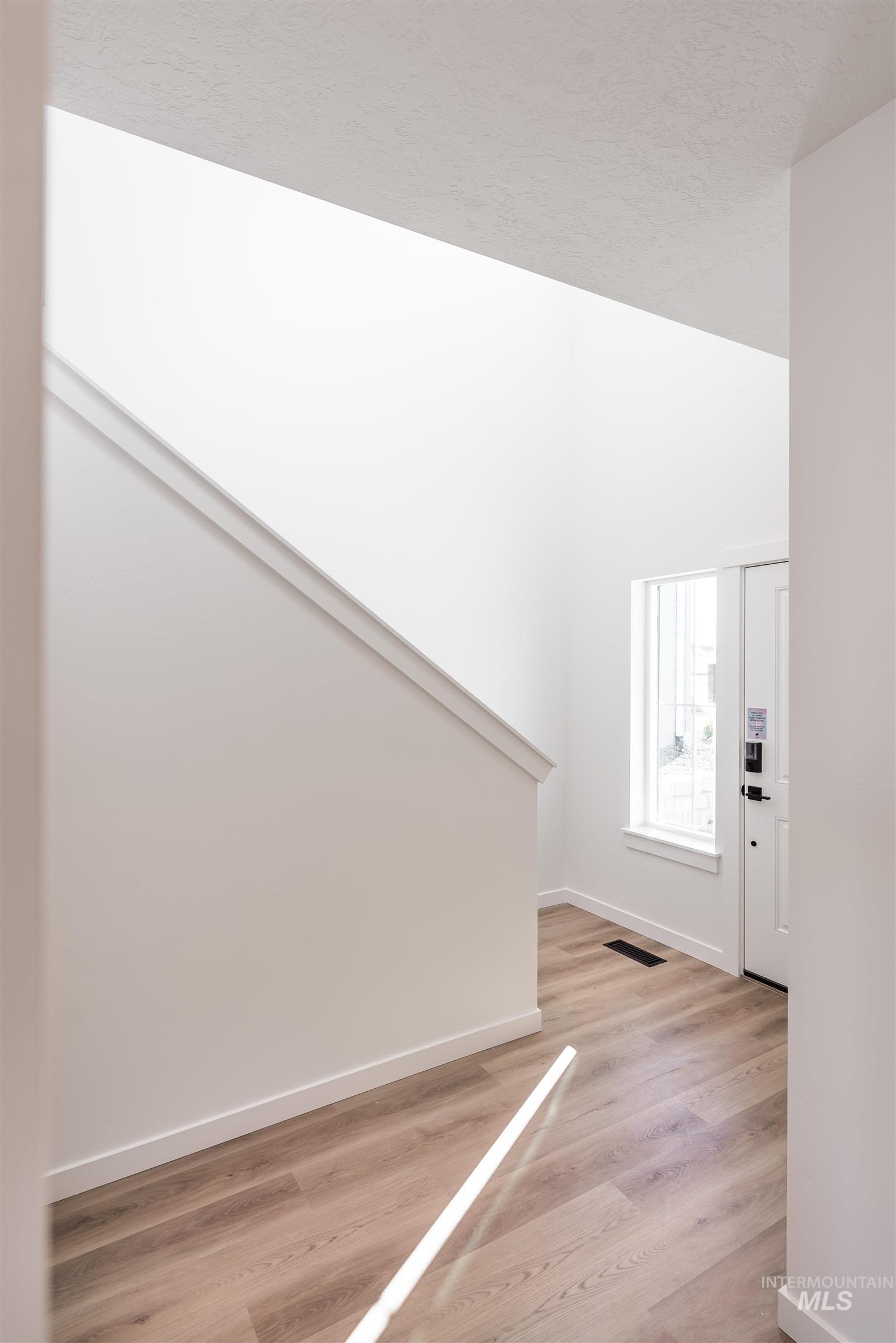 380 S Bumper Way