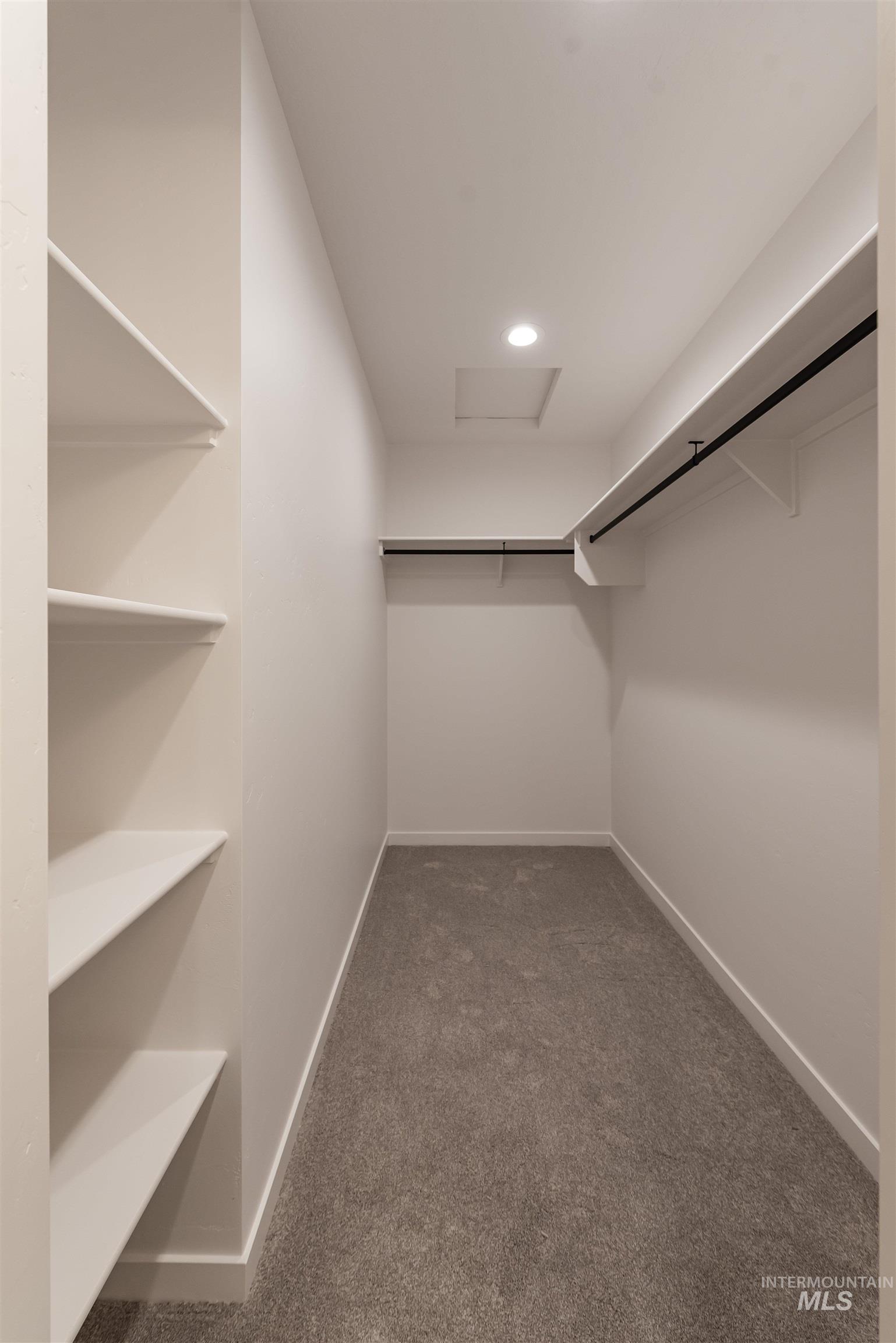 380 S Bumper Way