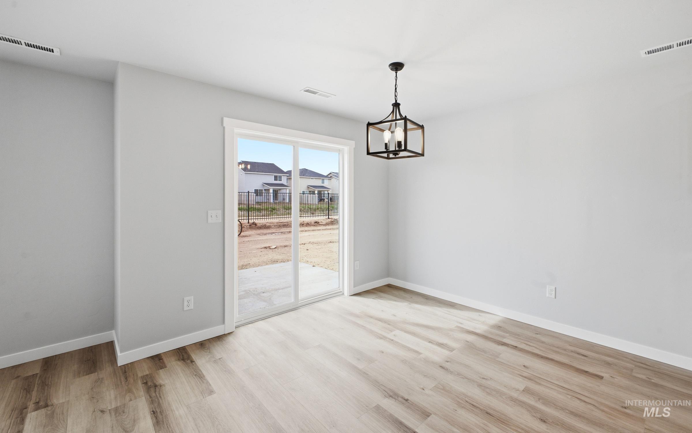 1500 W Braden Dr