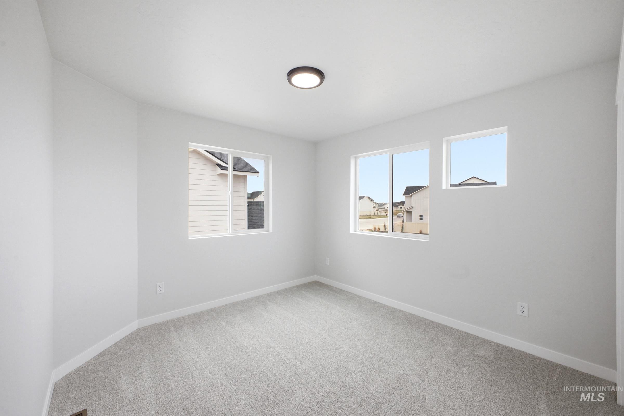 1500 W Braden Dr