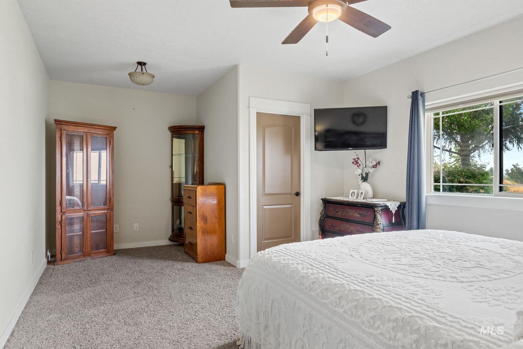 4010 Elmore Rd