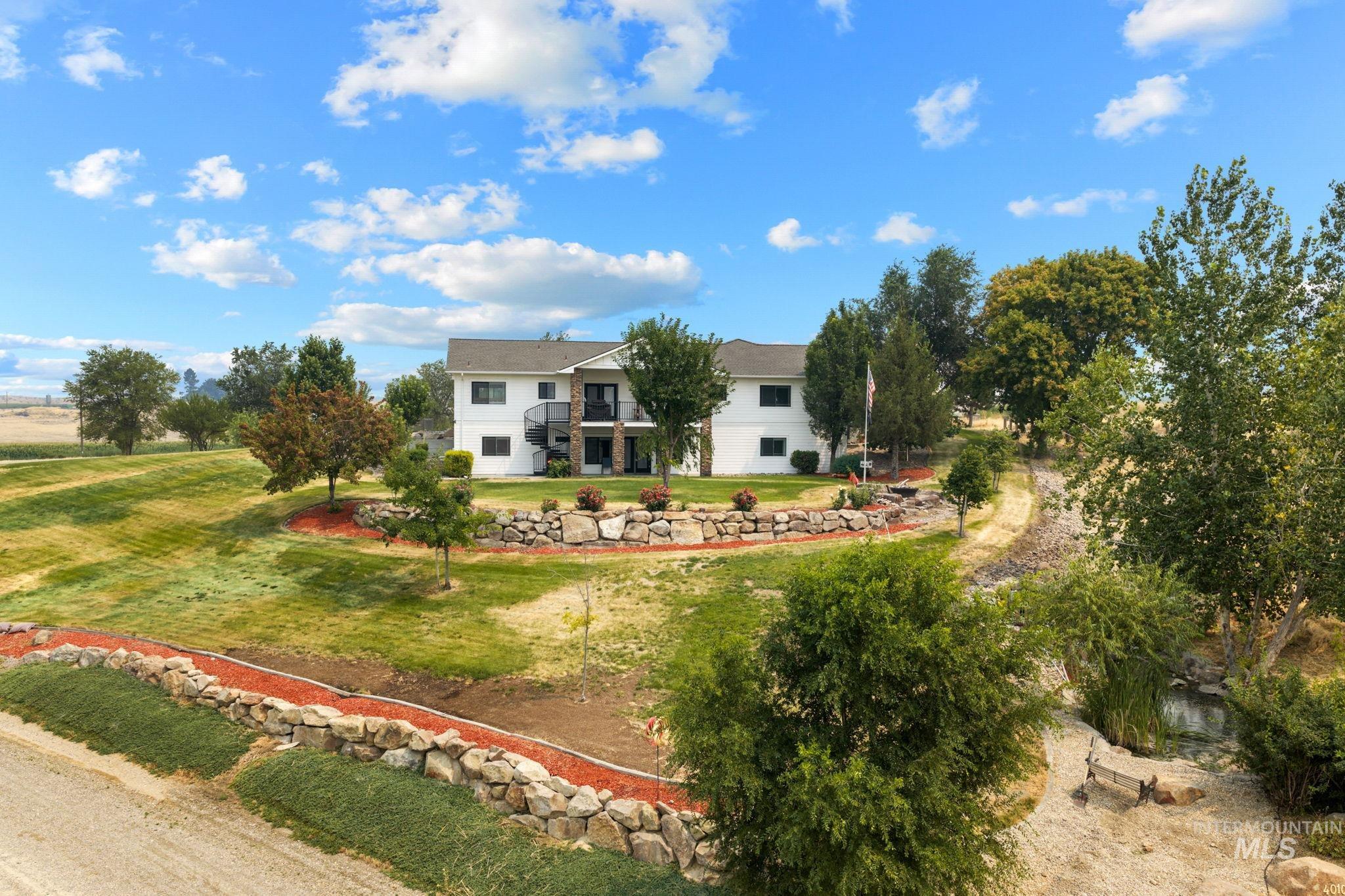 4010 Elmore Rd