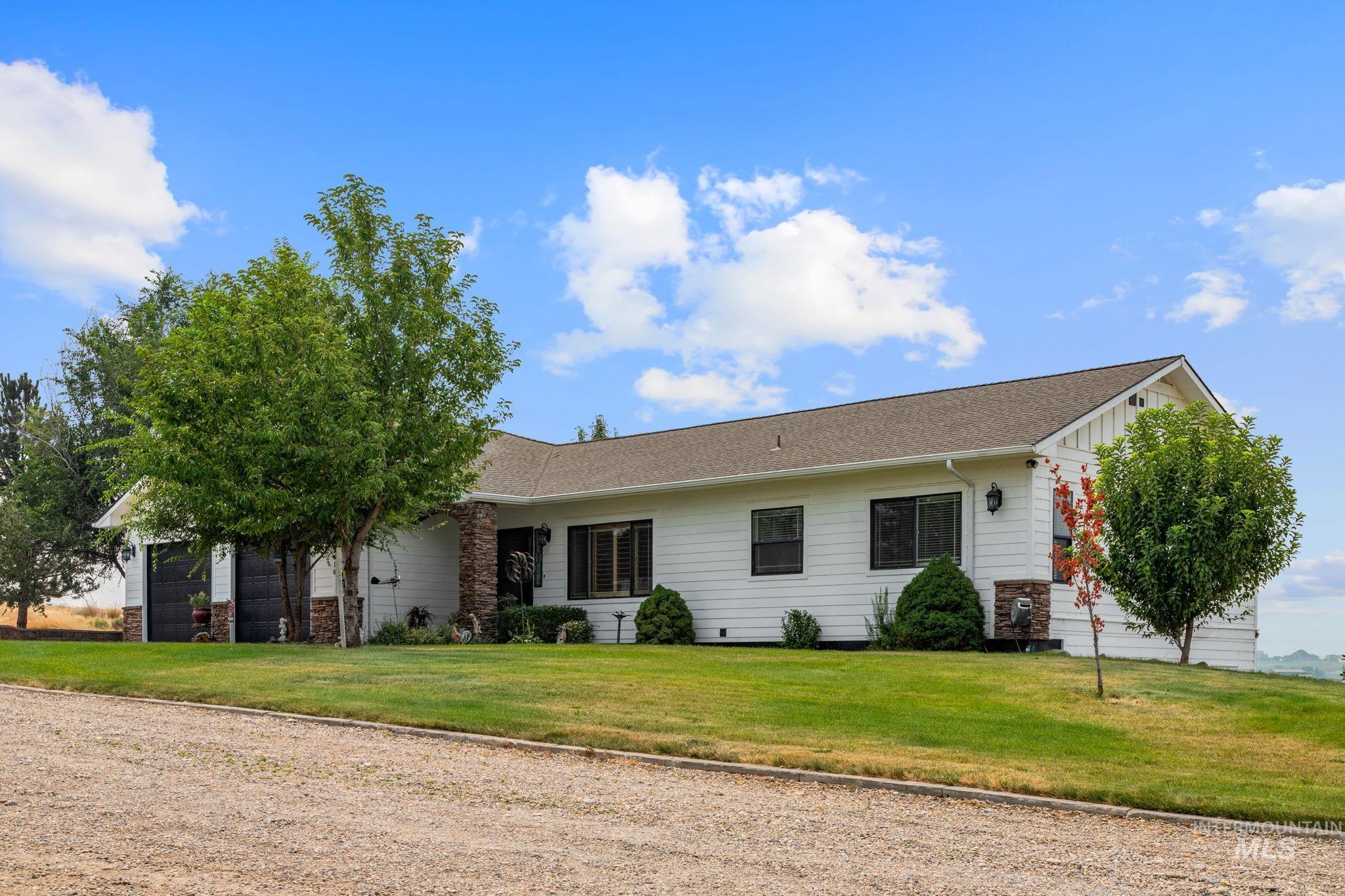 4010 Elmore Rd