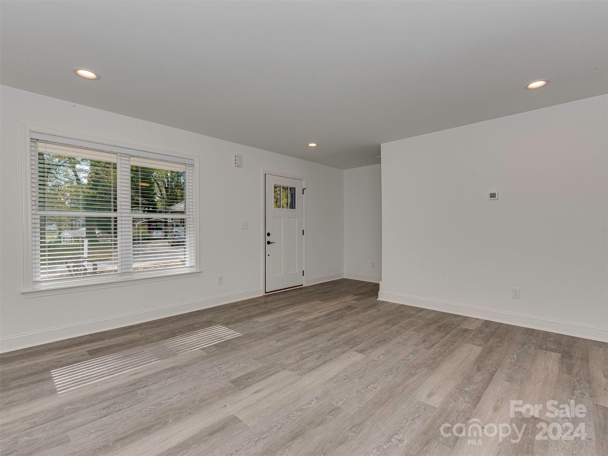 405 Caroline Avenue