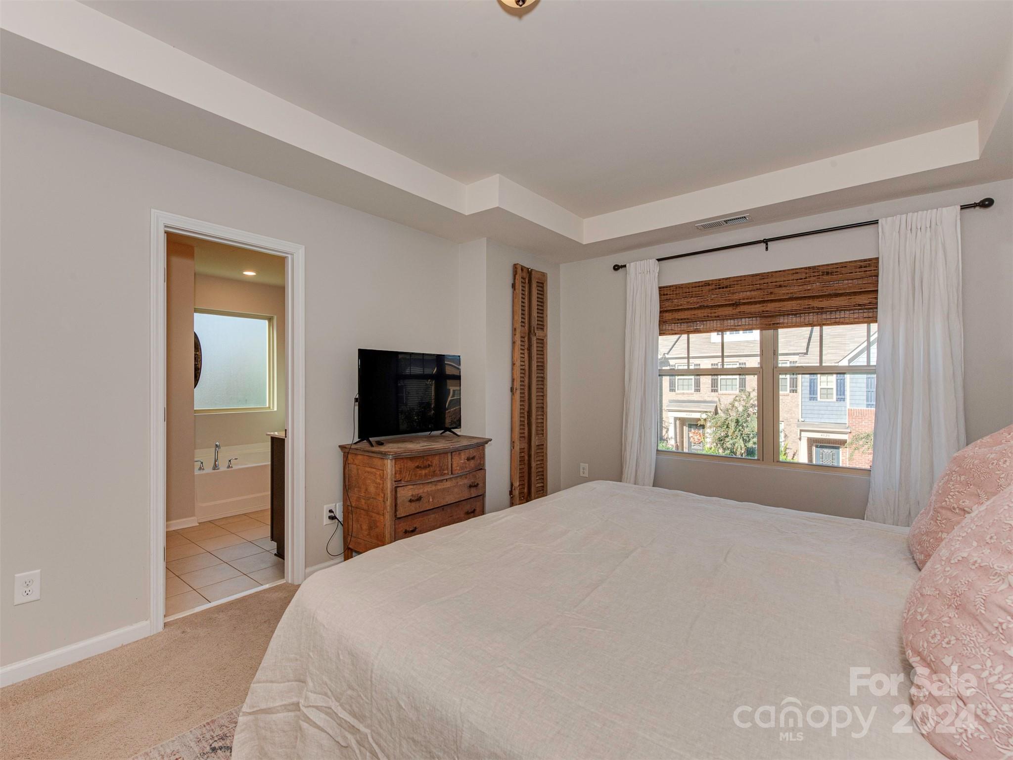 4023 Black Walnut Way