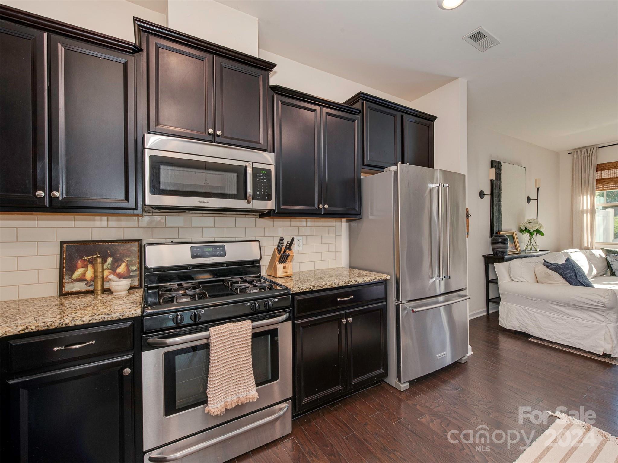 4023 Black Walnut Way