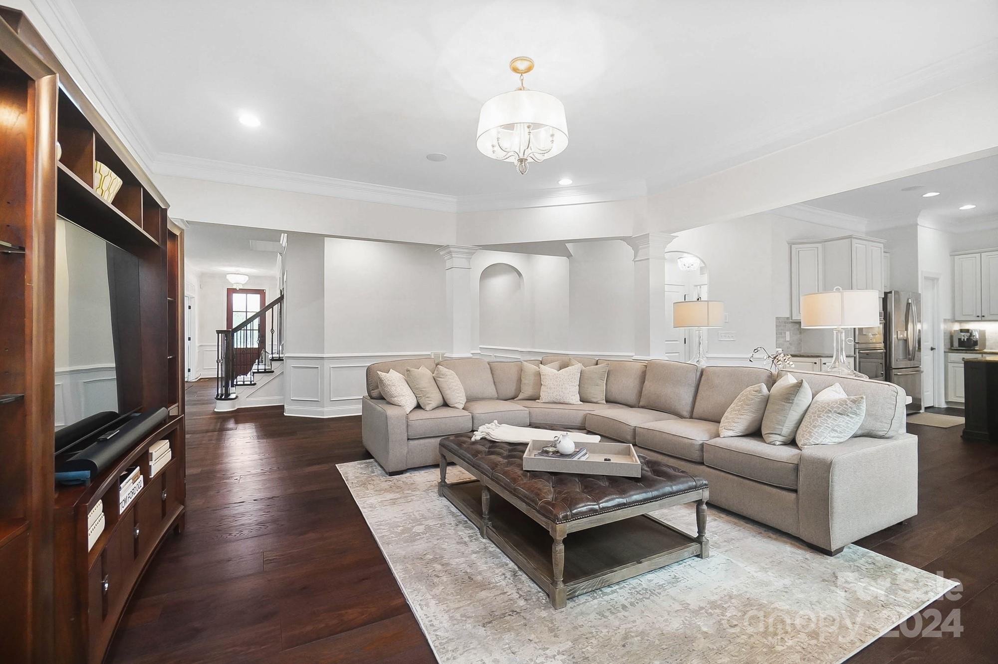 209 Claridge Court