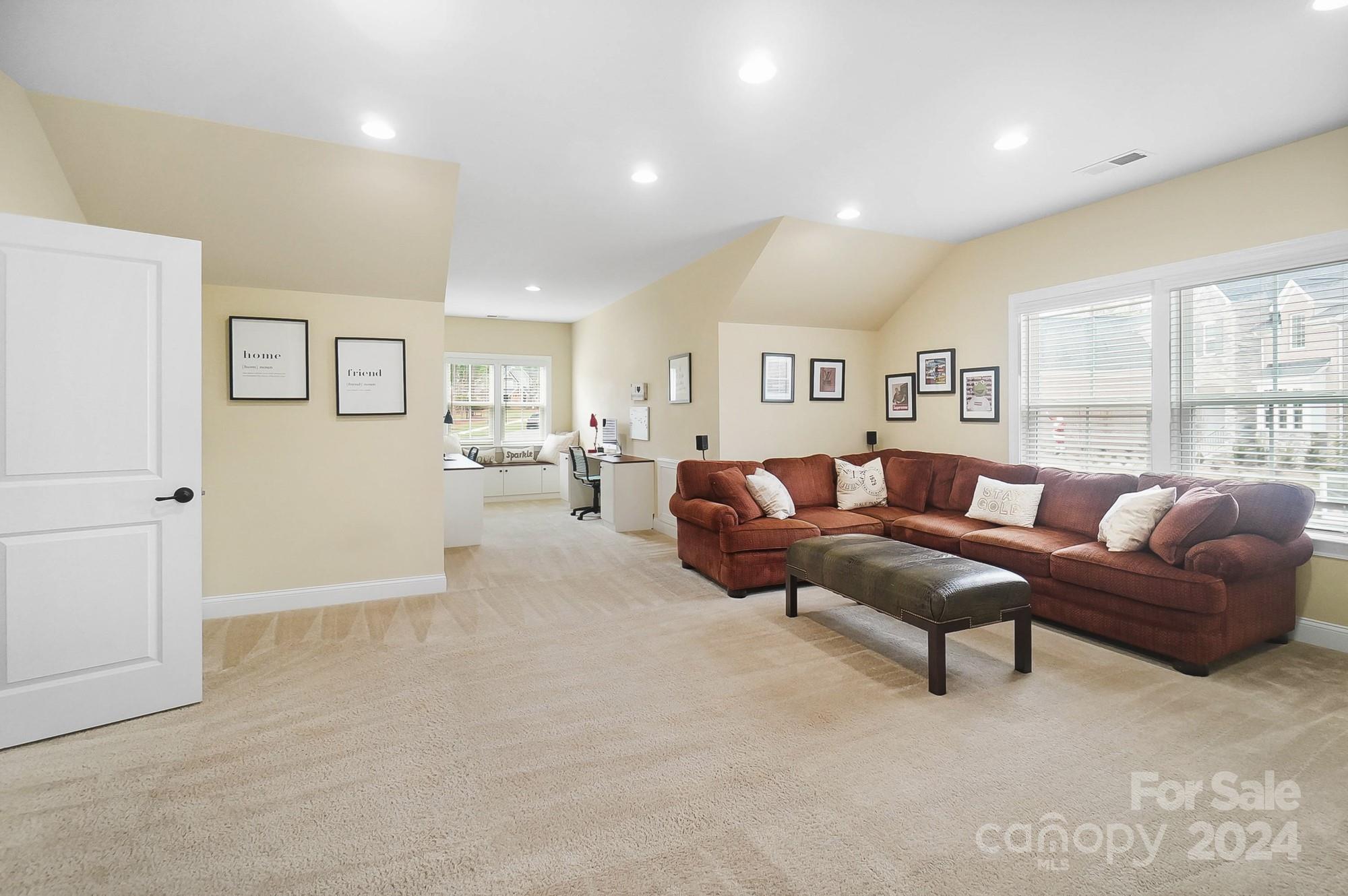 209 Claridge Court