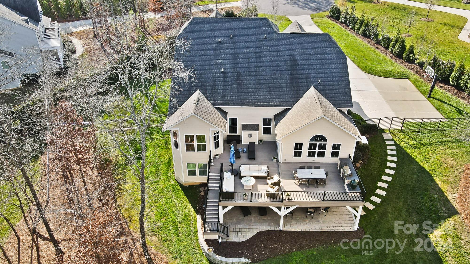 209 Claridge Court
