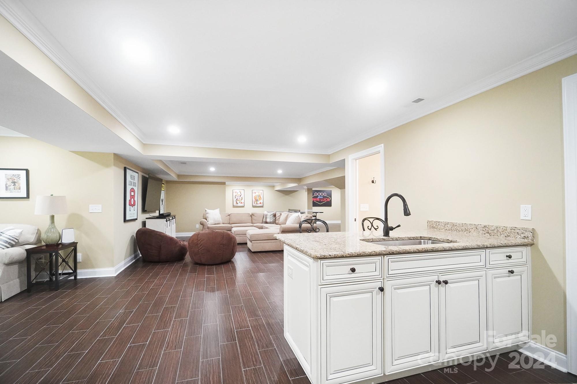 209 Claridge Court