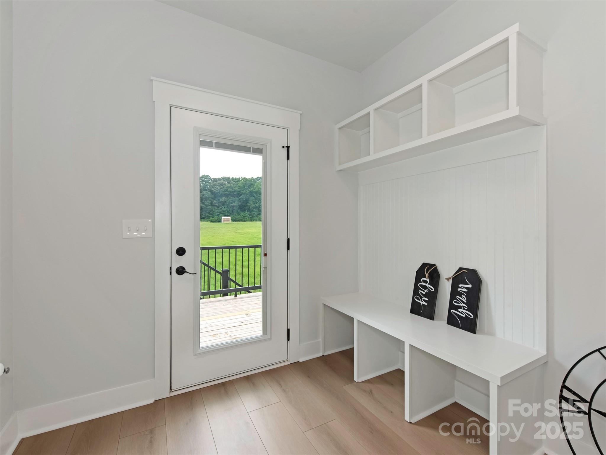 5105 Tom Starnes Road