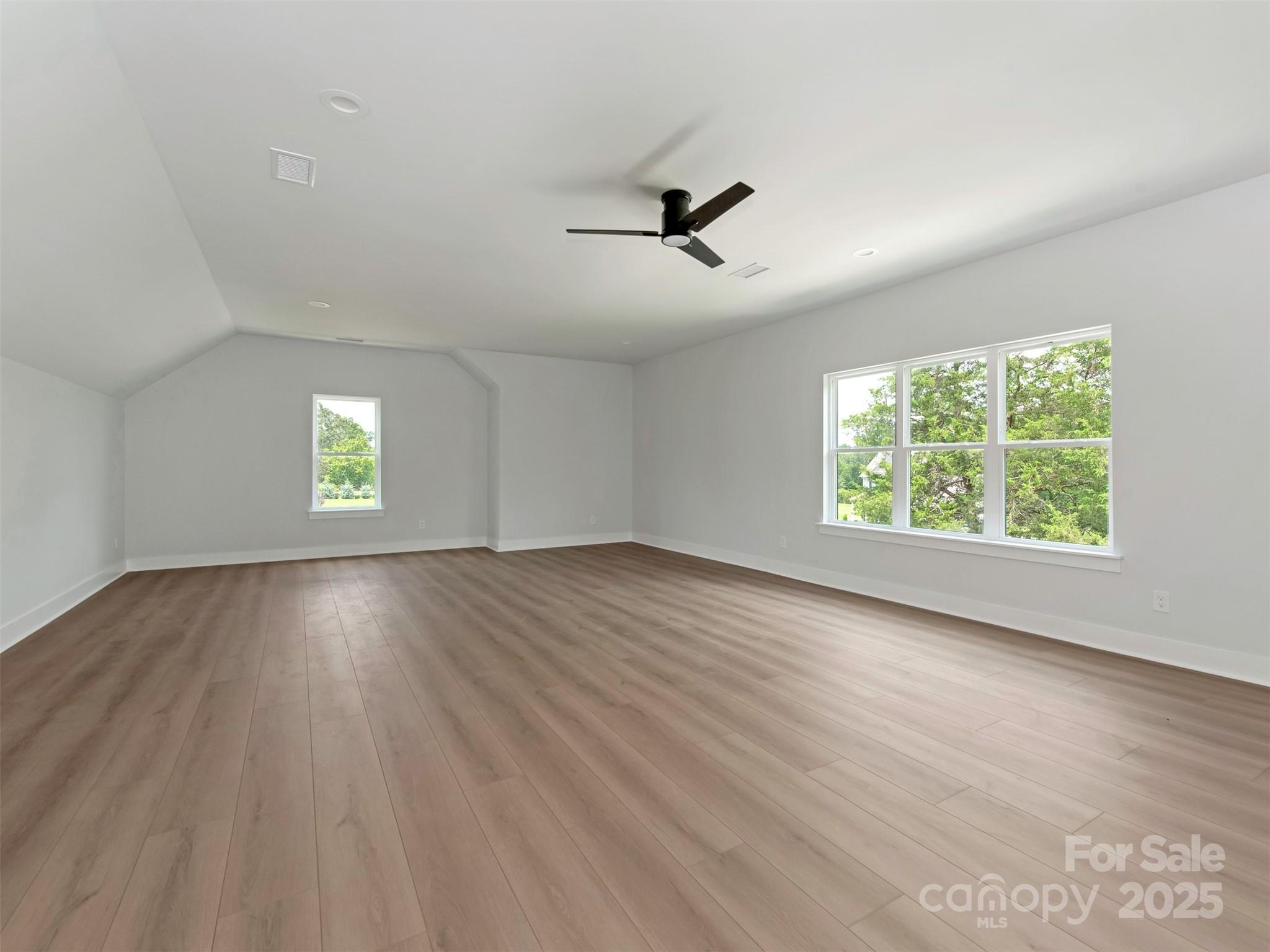 5105 Tom Starnes Road