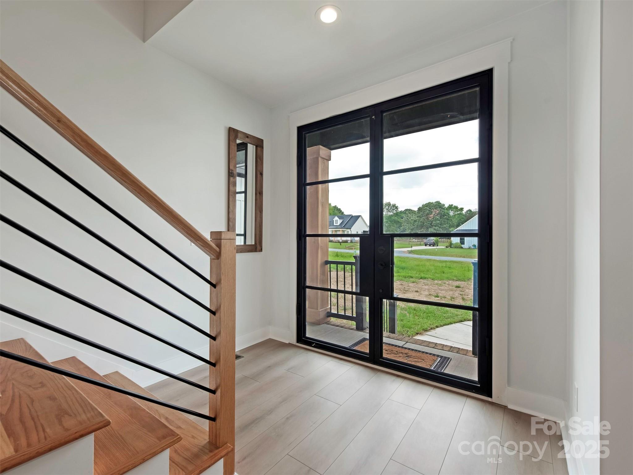 5105 Tom Starnes Road