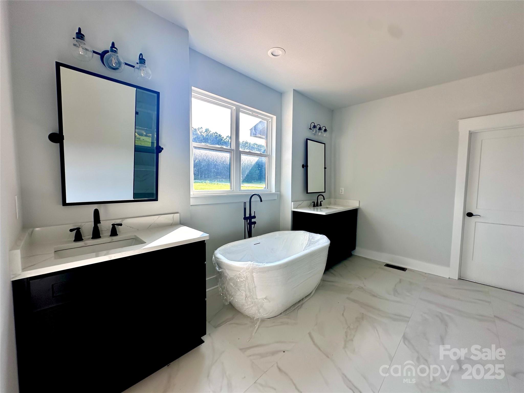 5105 Tom Starnes Road