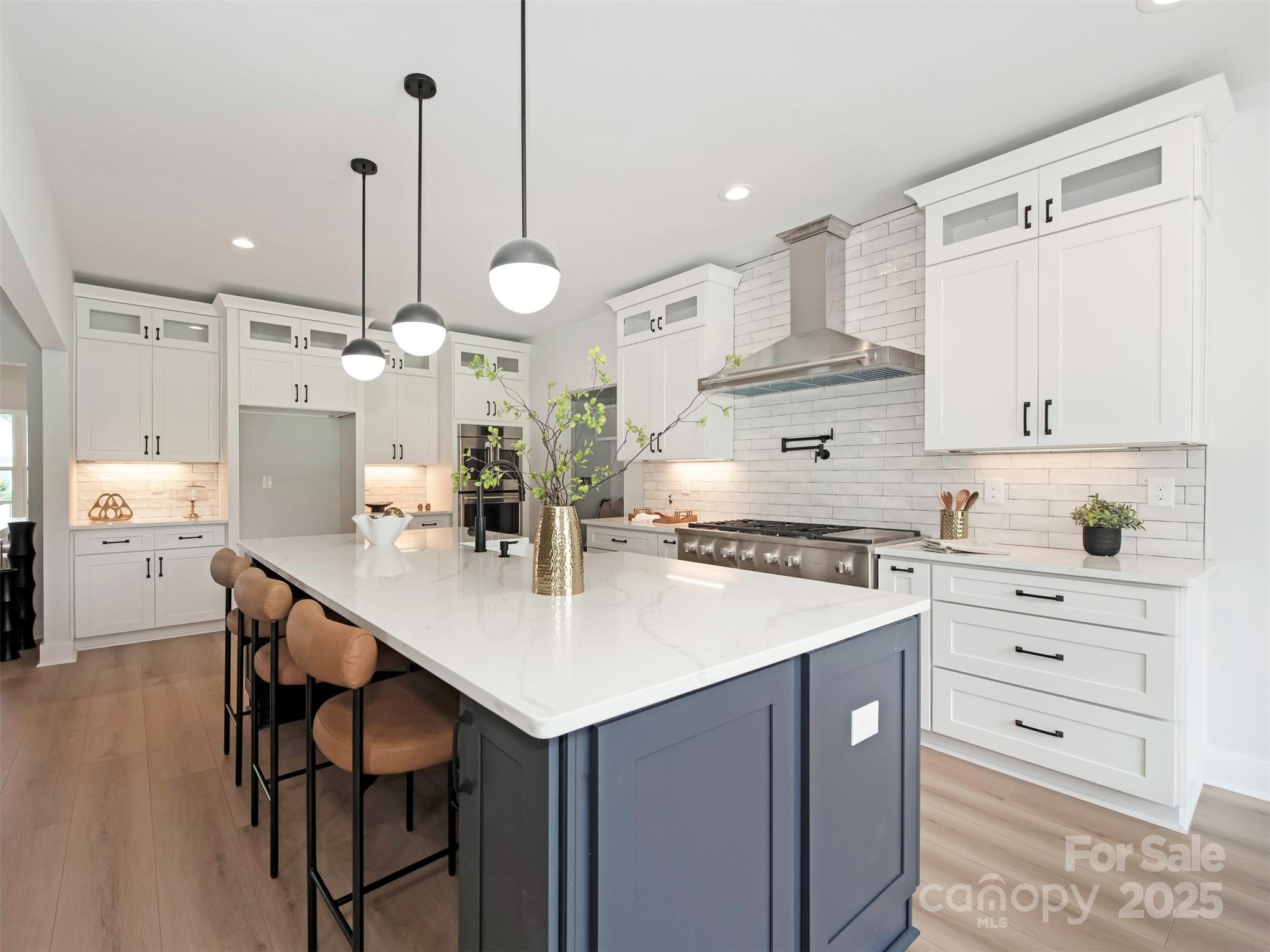 5105 Tom Starnes Road