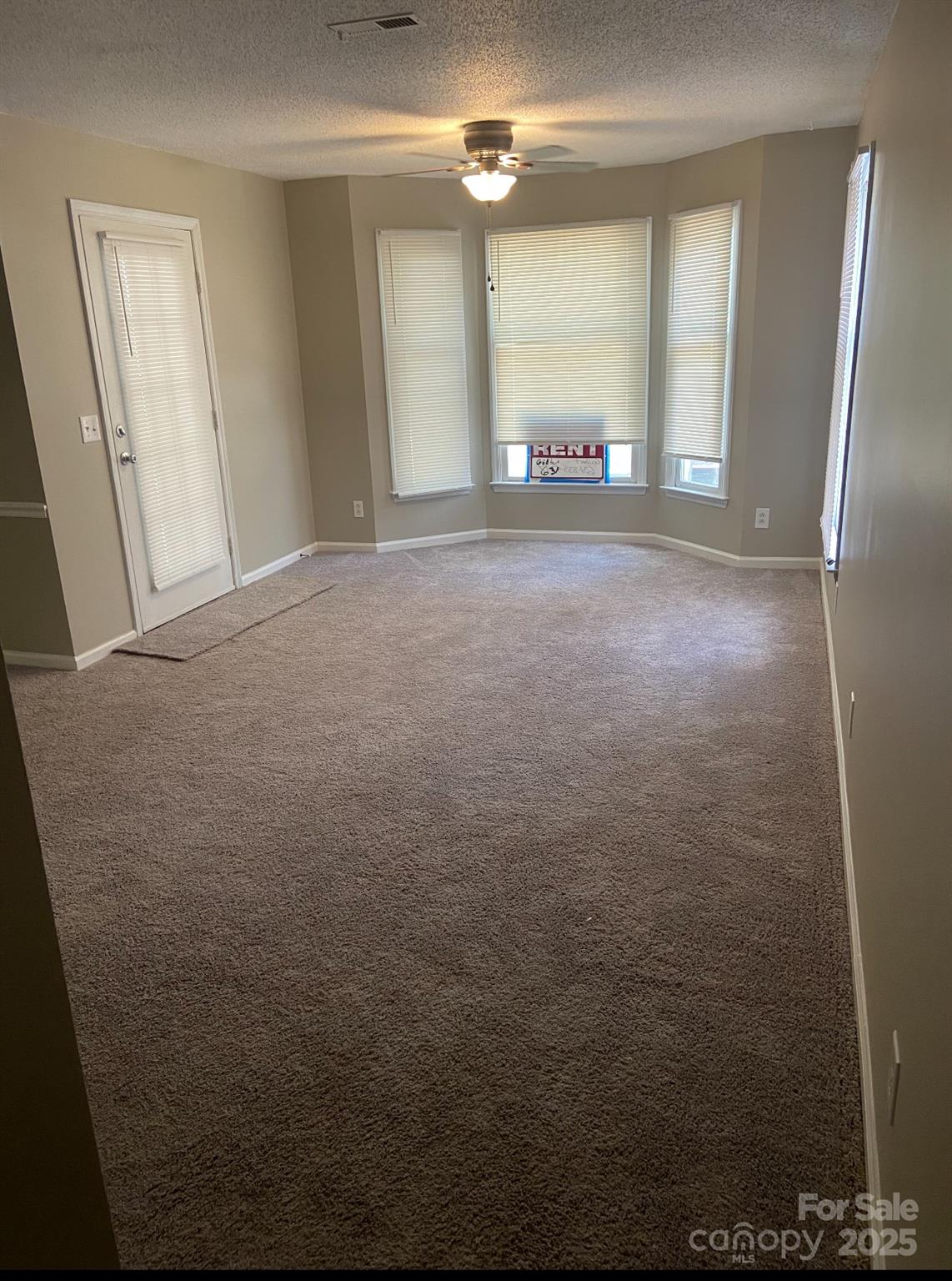 6260 Rosecroft Drive