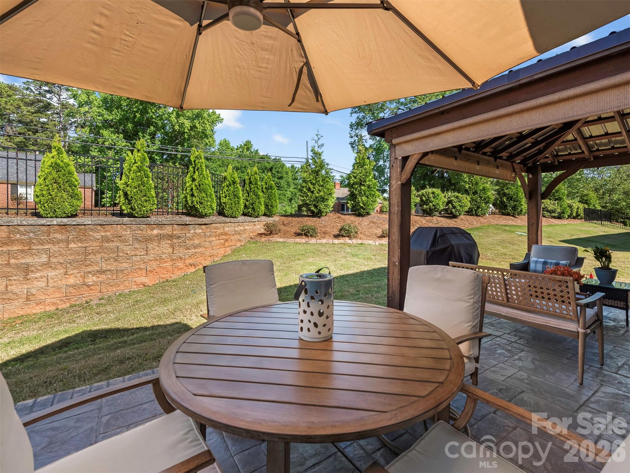 2070 Bonds Lane