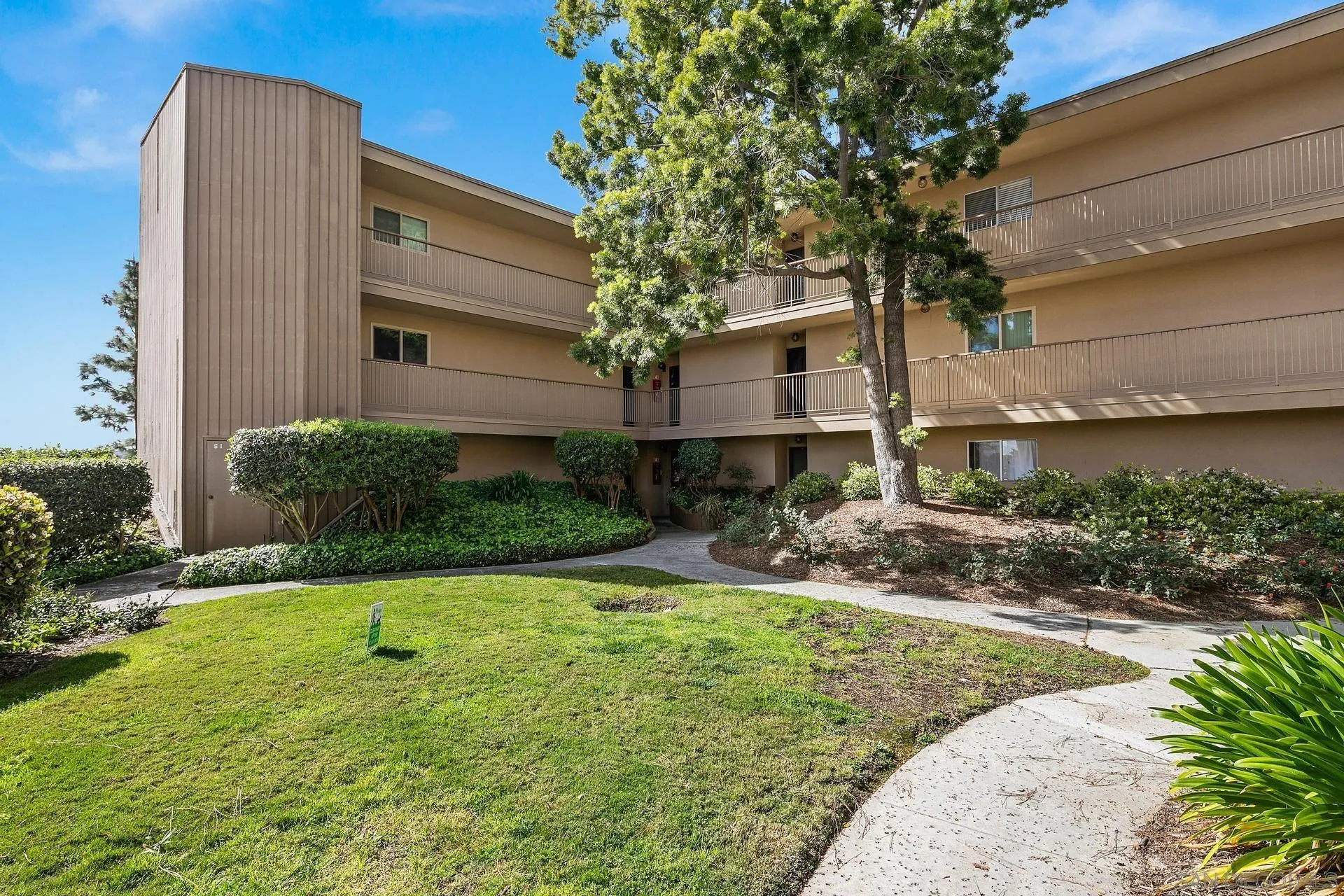 5702 Baltimore Drive Unit 255