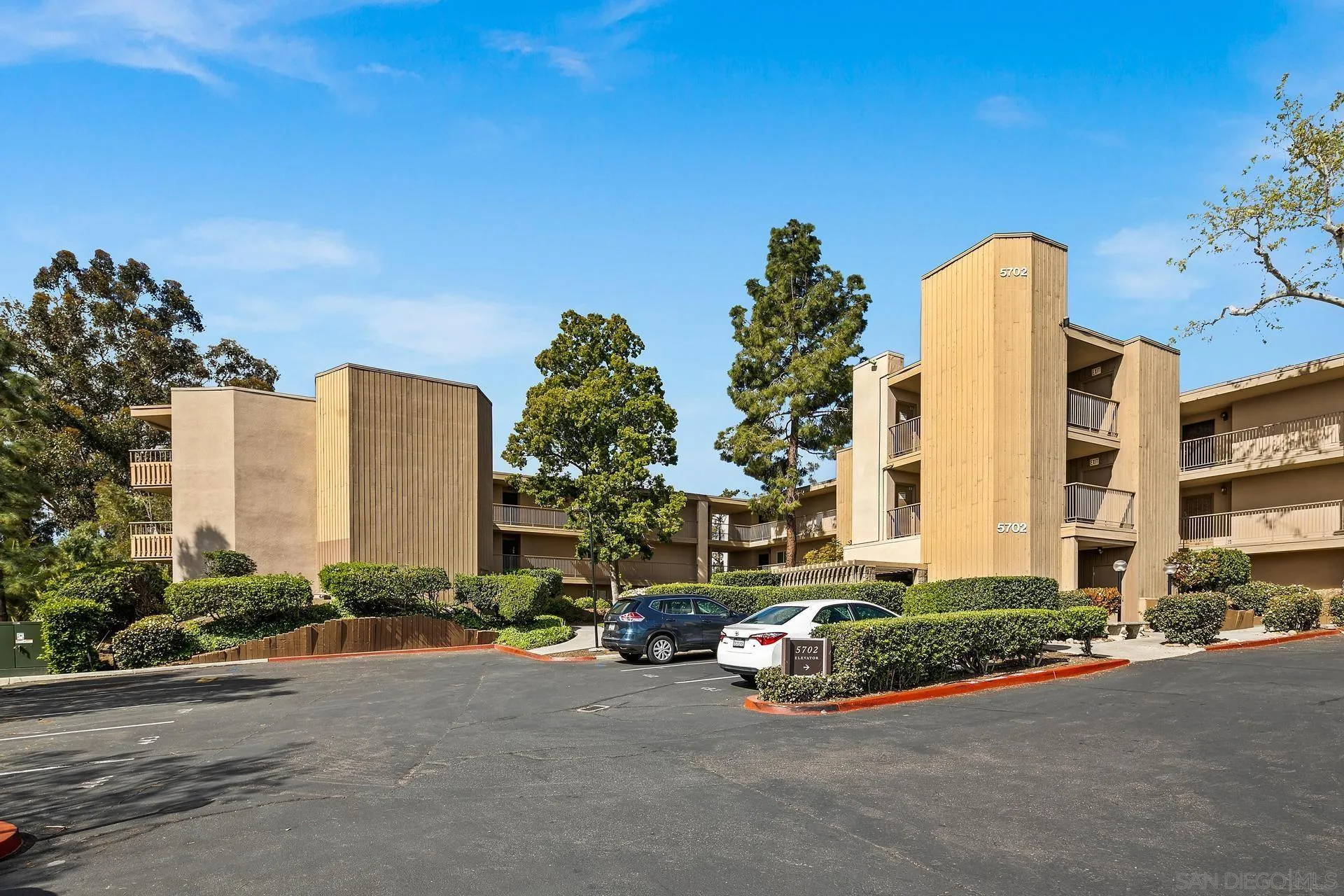 5702 Baltimore Drive Unit 255