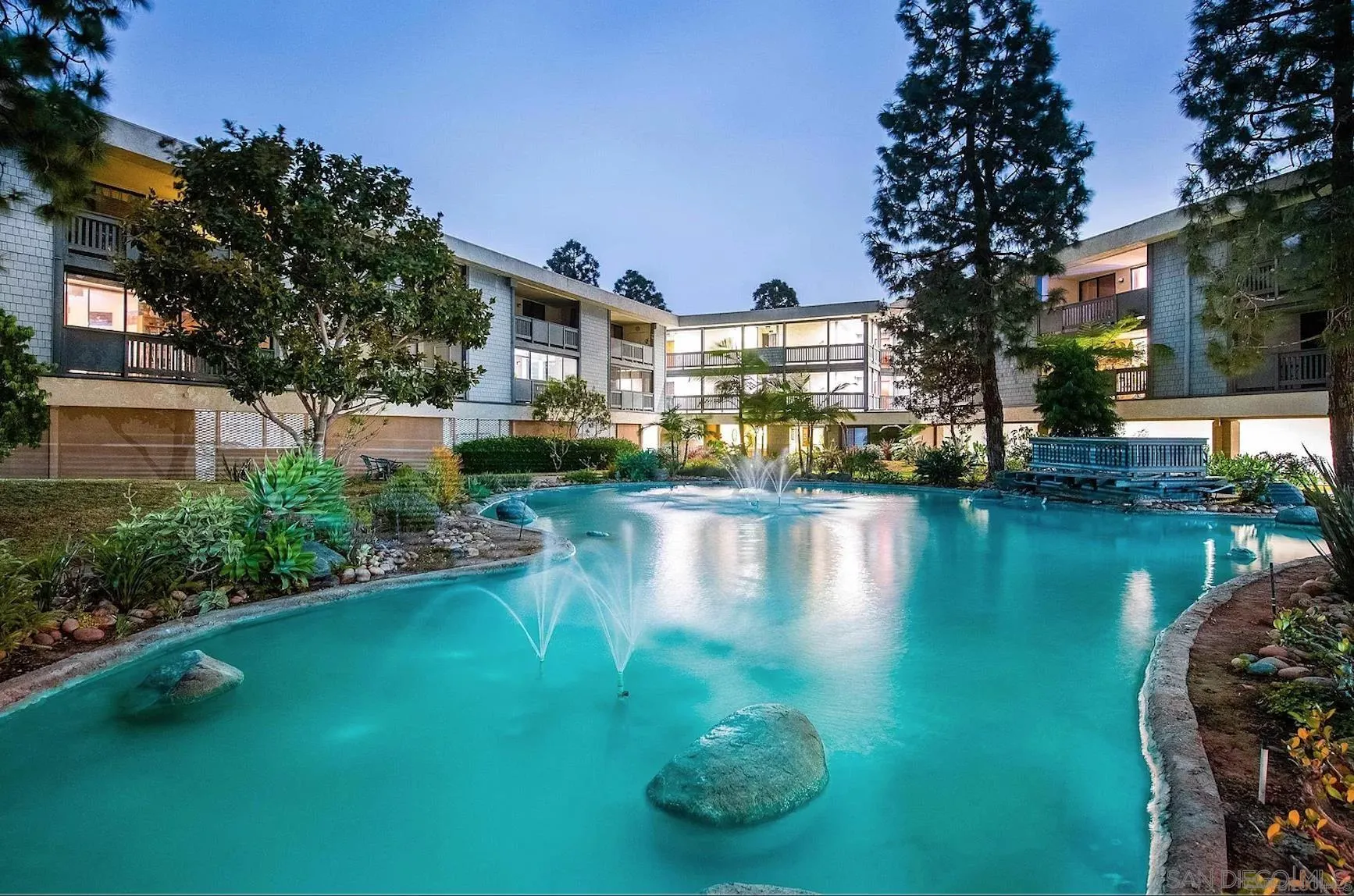 3098 Rue Dorleans Unit 325