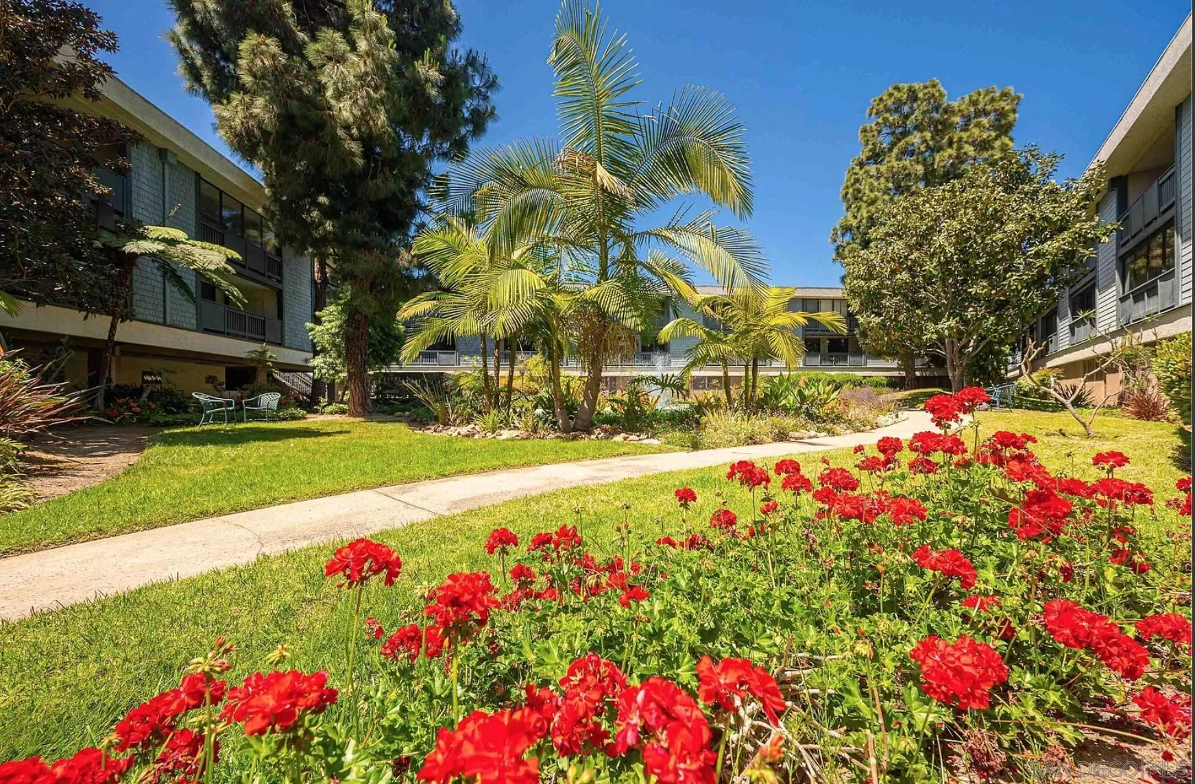 3098 Rue Dorleans Unit 325